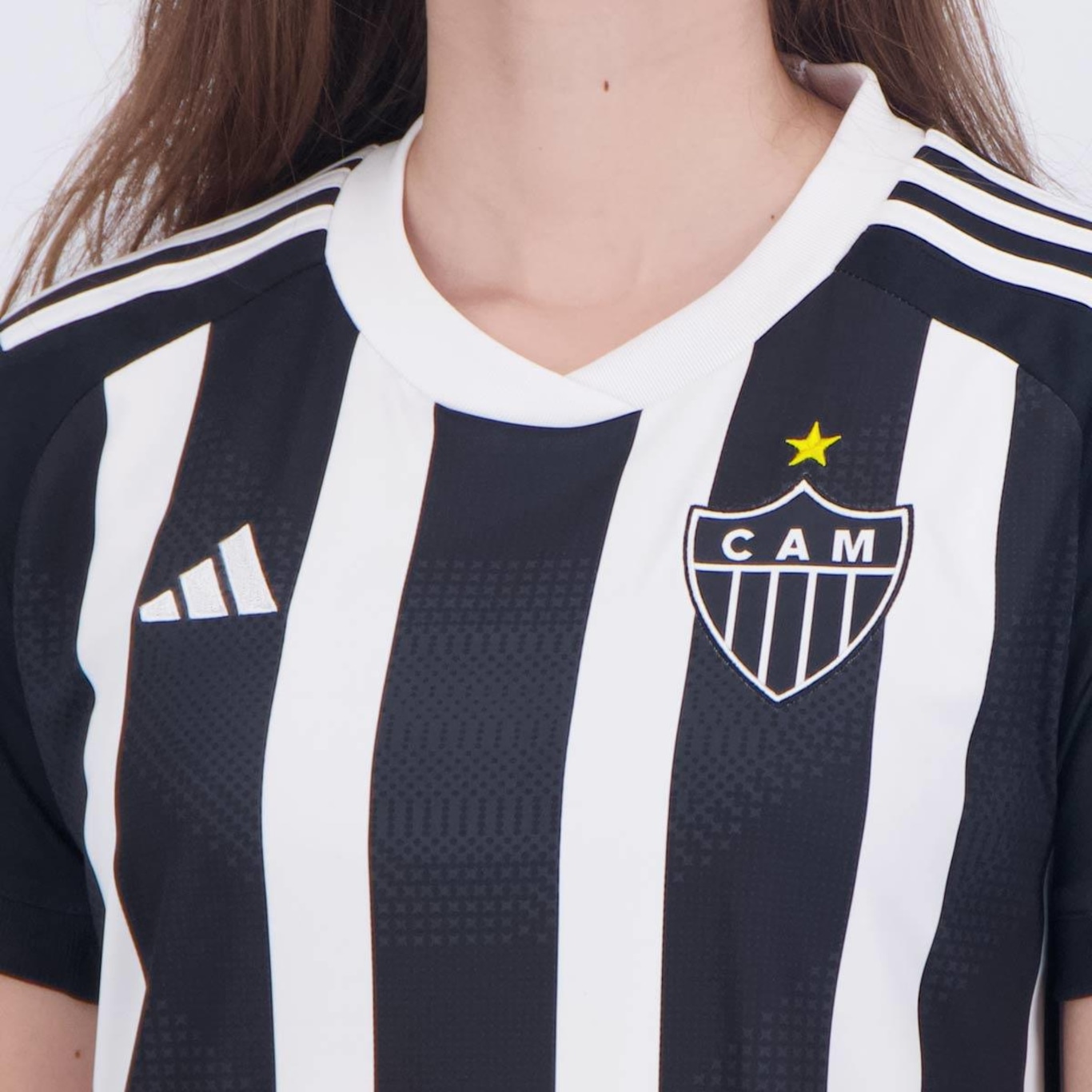 Camisa do Atlético Mineiro I 2024 Patch Libertadores  adidas - Feminina - Foto 5