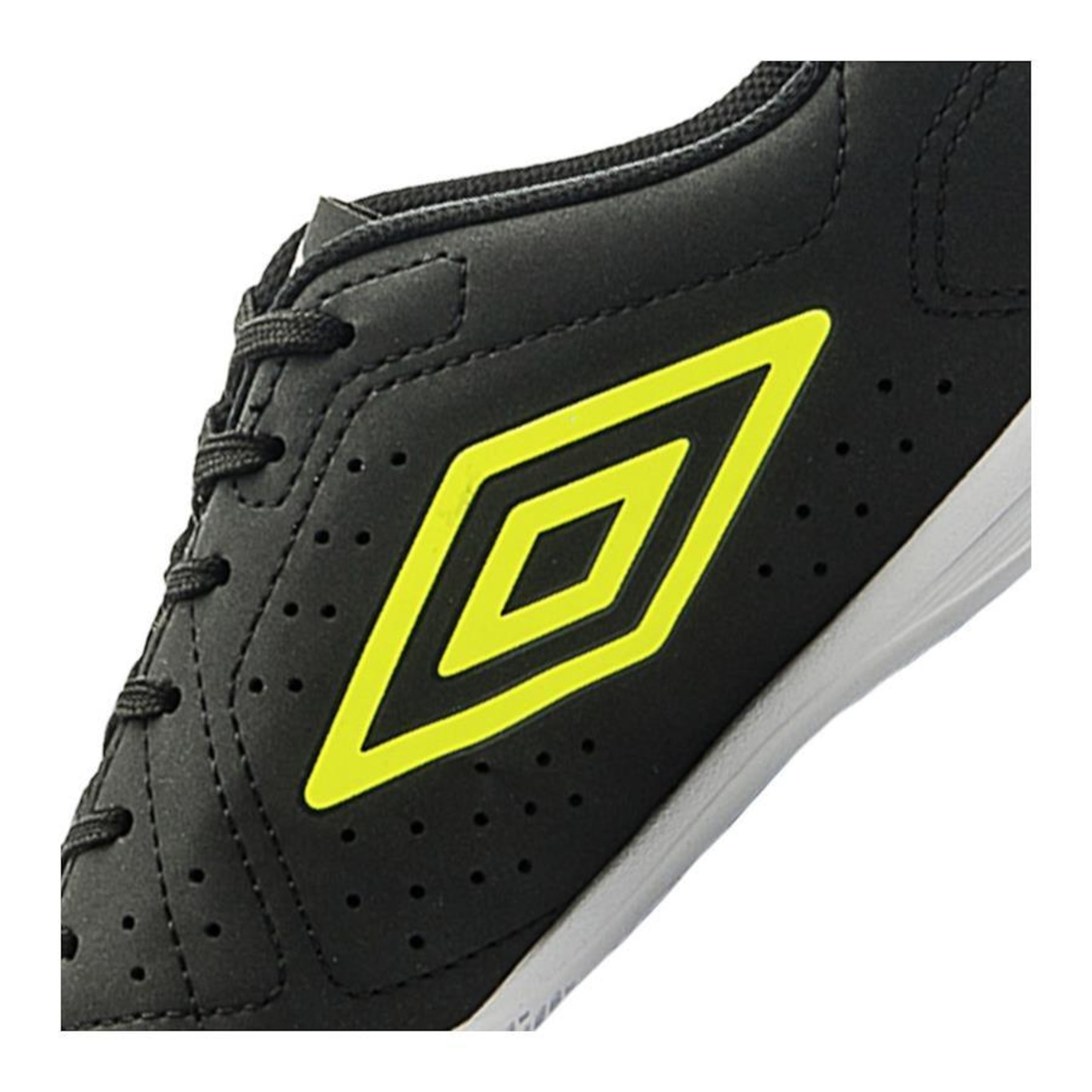 Chuteira Futsal Umbro Neo Striker - Adulto - Foto 6