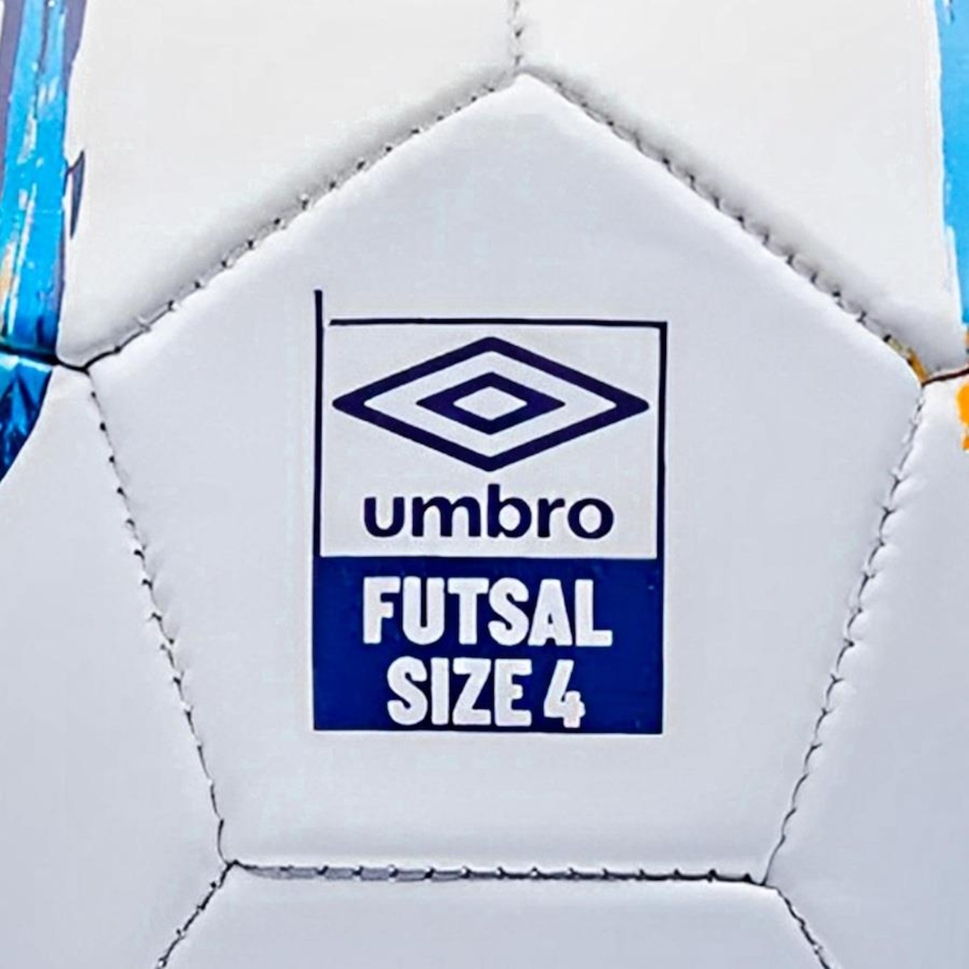 Bola de Futsal Umbro Striker - Foto 5