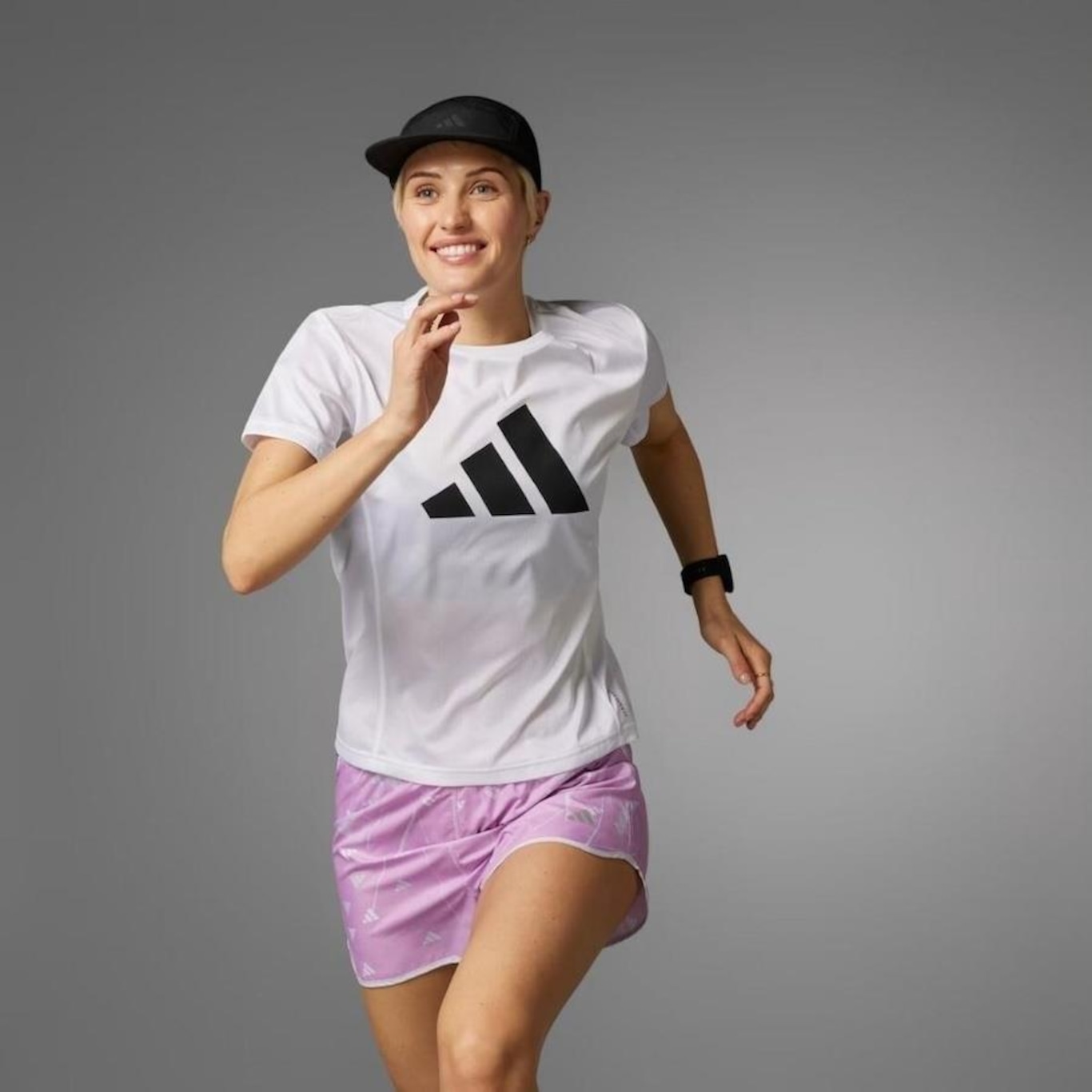 Camiseta adidas Run It - Feminina - Foto 2