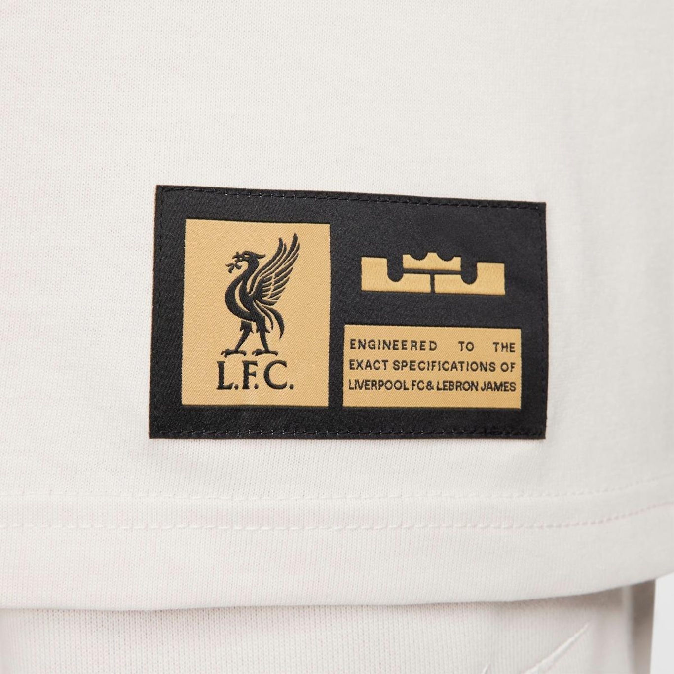 Camiseta Nike Liverpool Mx90 - Masculina - Foto 6