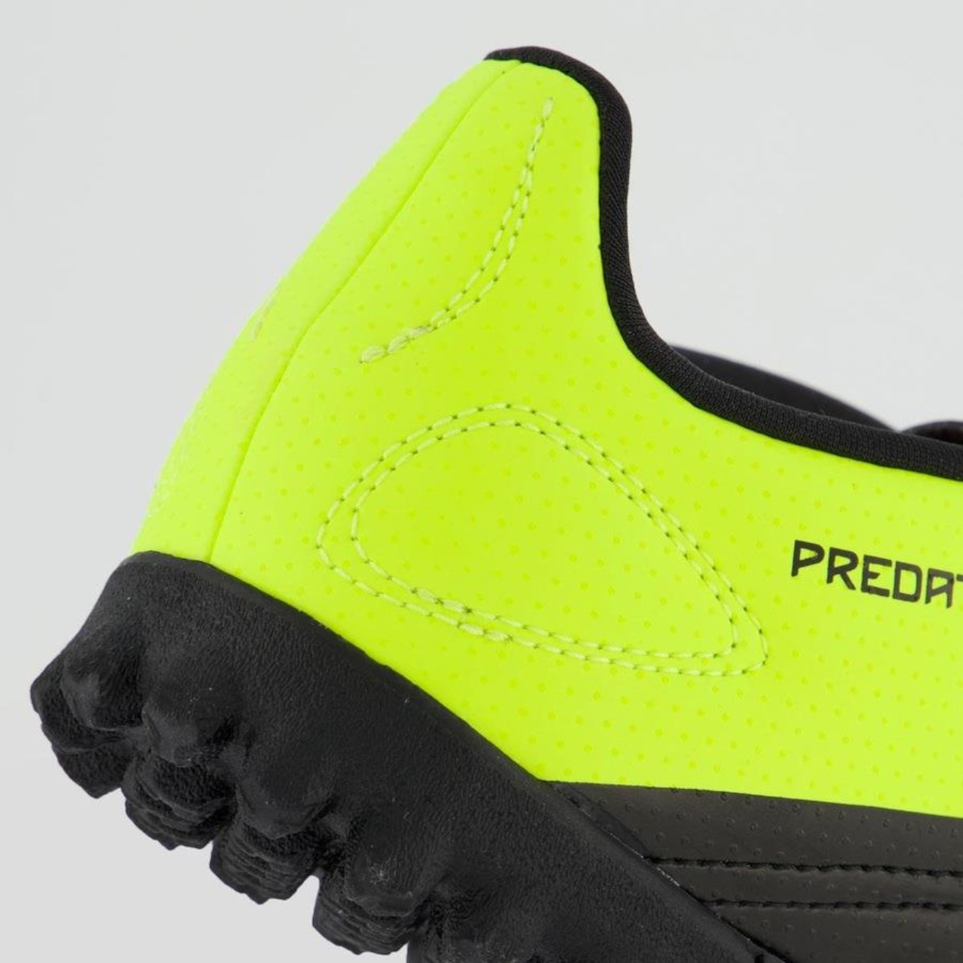 Chuteira Society adidas Predator 24 Club Low Tf - Infantil - Foto 6