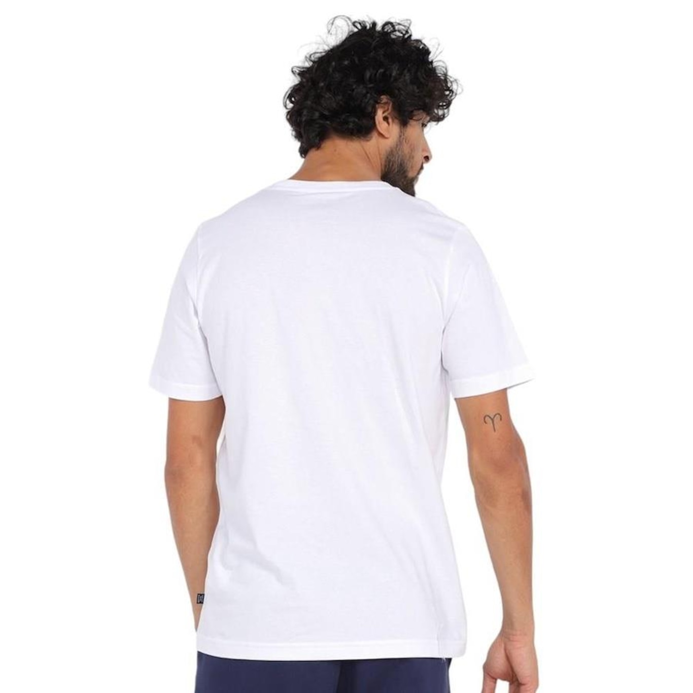 Camiseta Puma Essentials Logo - Masculina - Foto 2