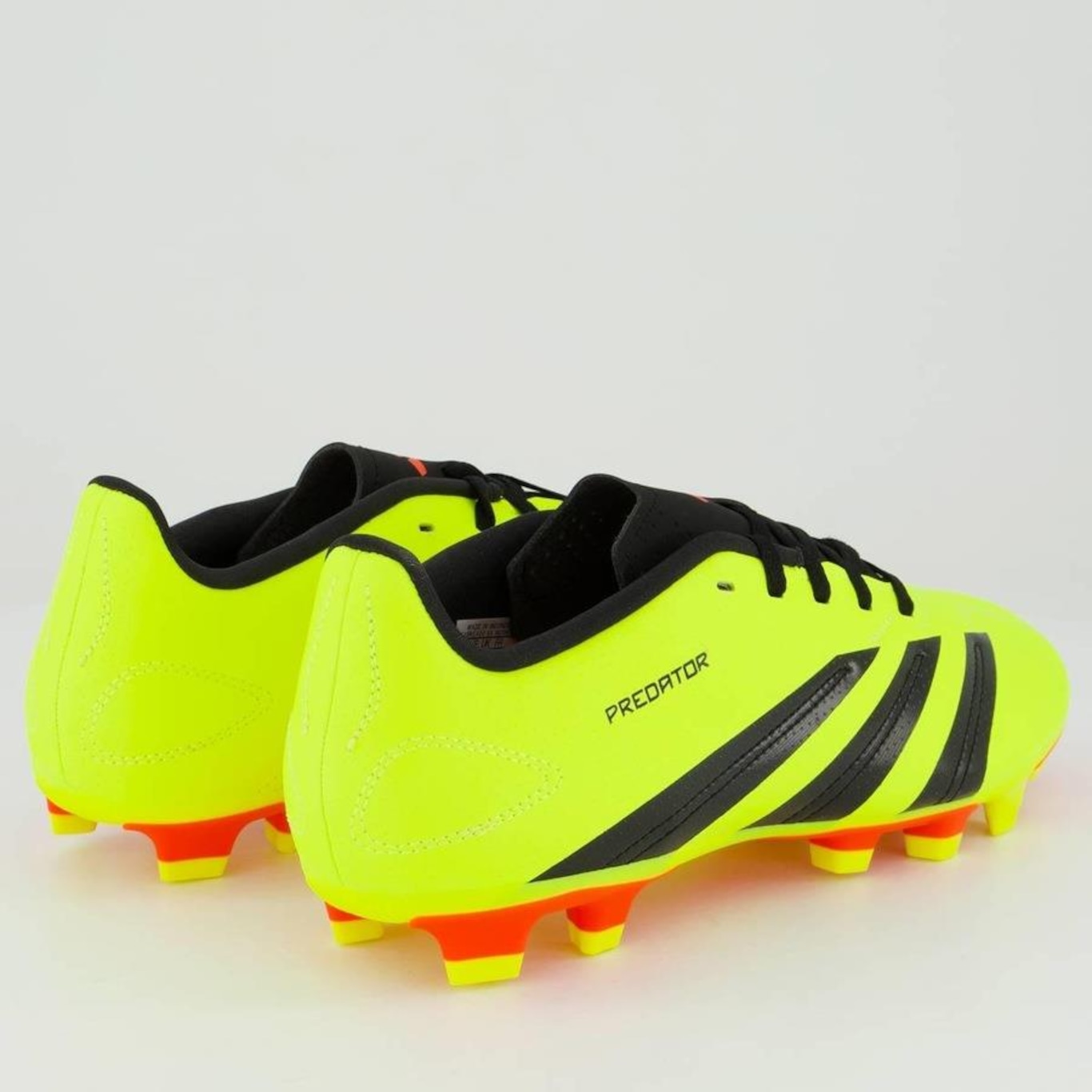 Chuteira de Campo adidas Predator 24 Club Fxg - Adulto - Foto 3