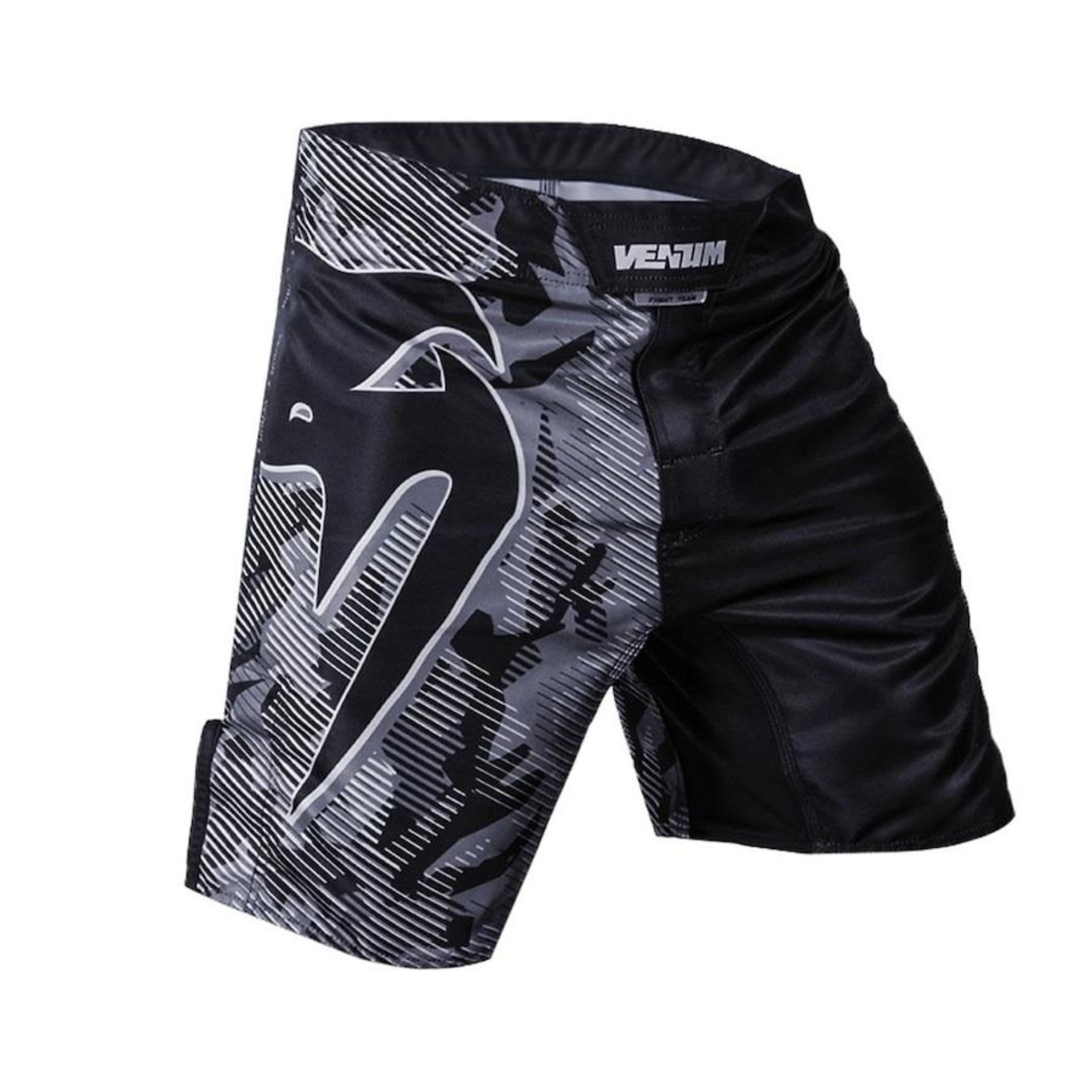 Bermuda Fightshort Venum Giant Classic 3.0 - Masculina - Foto 2