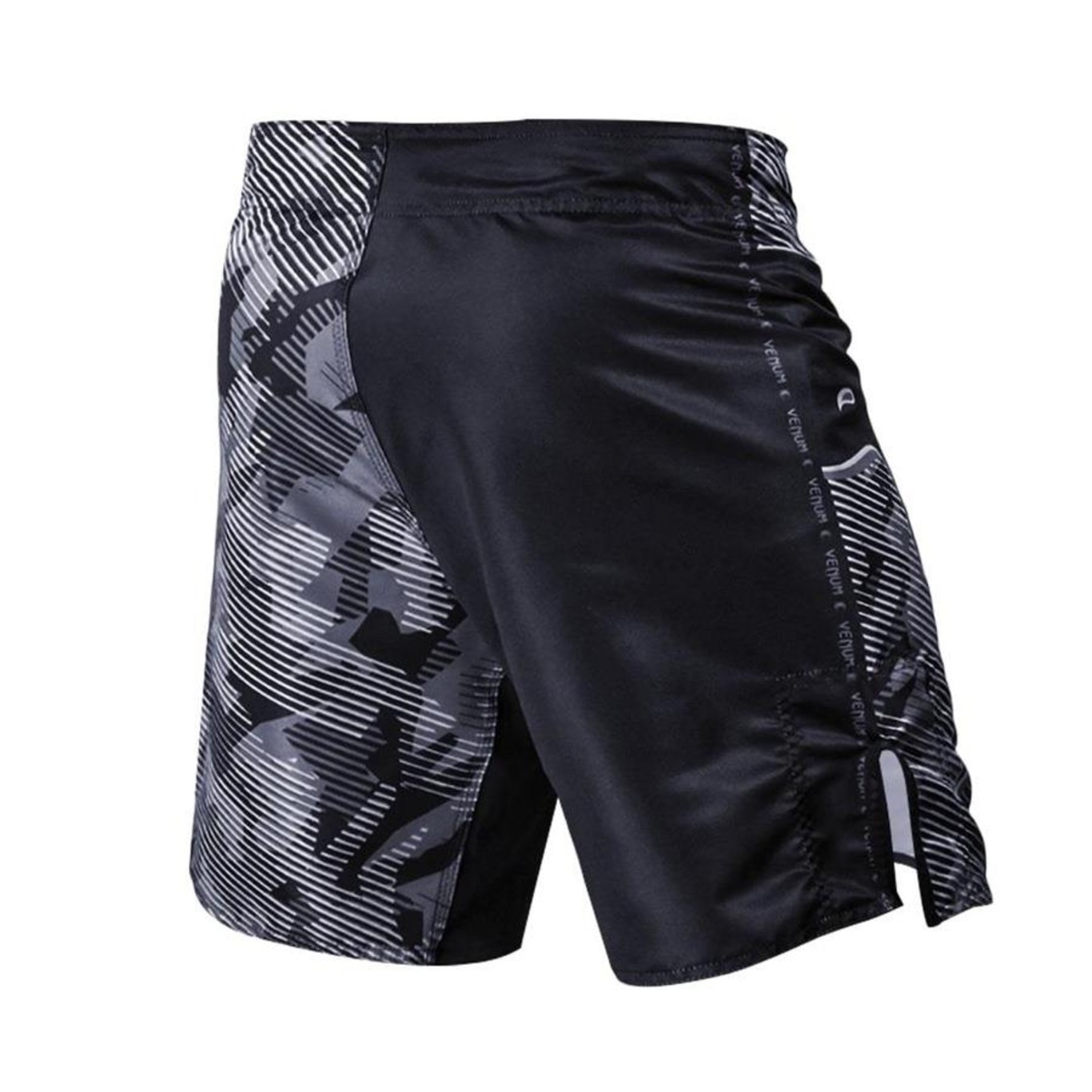 Bermuda Fightshort Venum Giant Classic 3.0 - Masculina - Foto 6