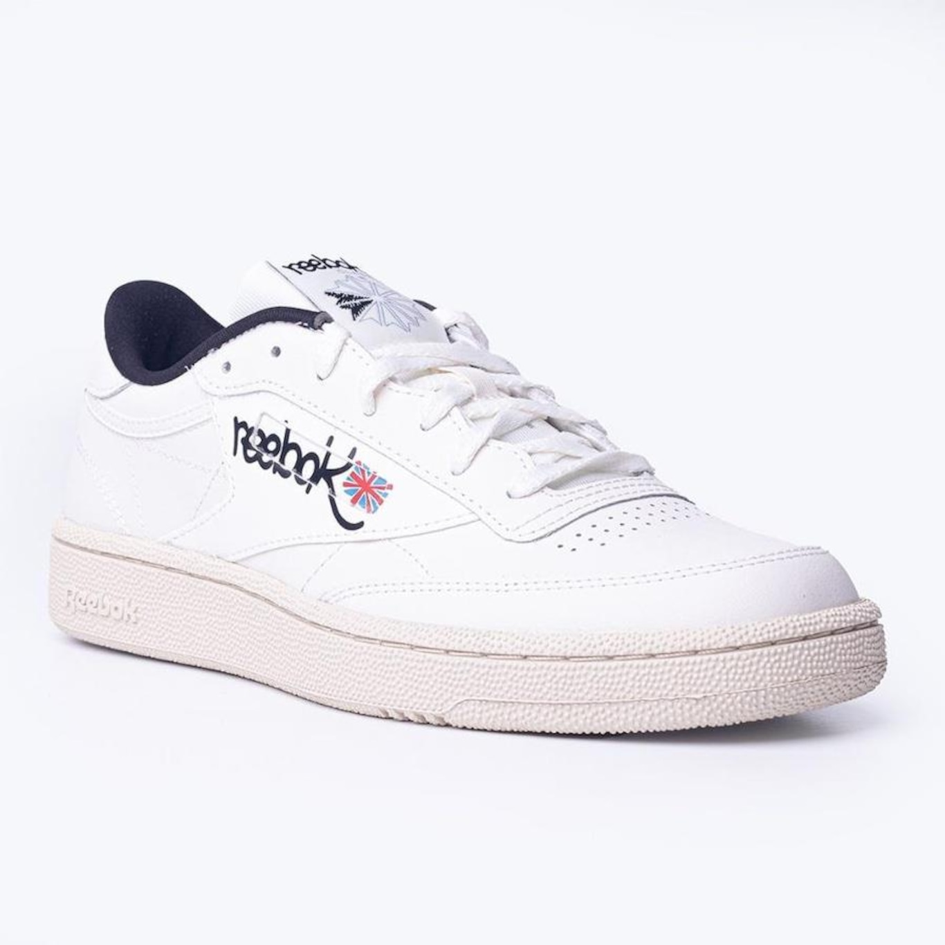 Tênis Reebok Club C 85 - Unissex - Foto 2