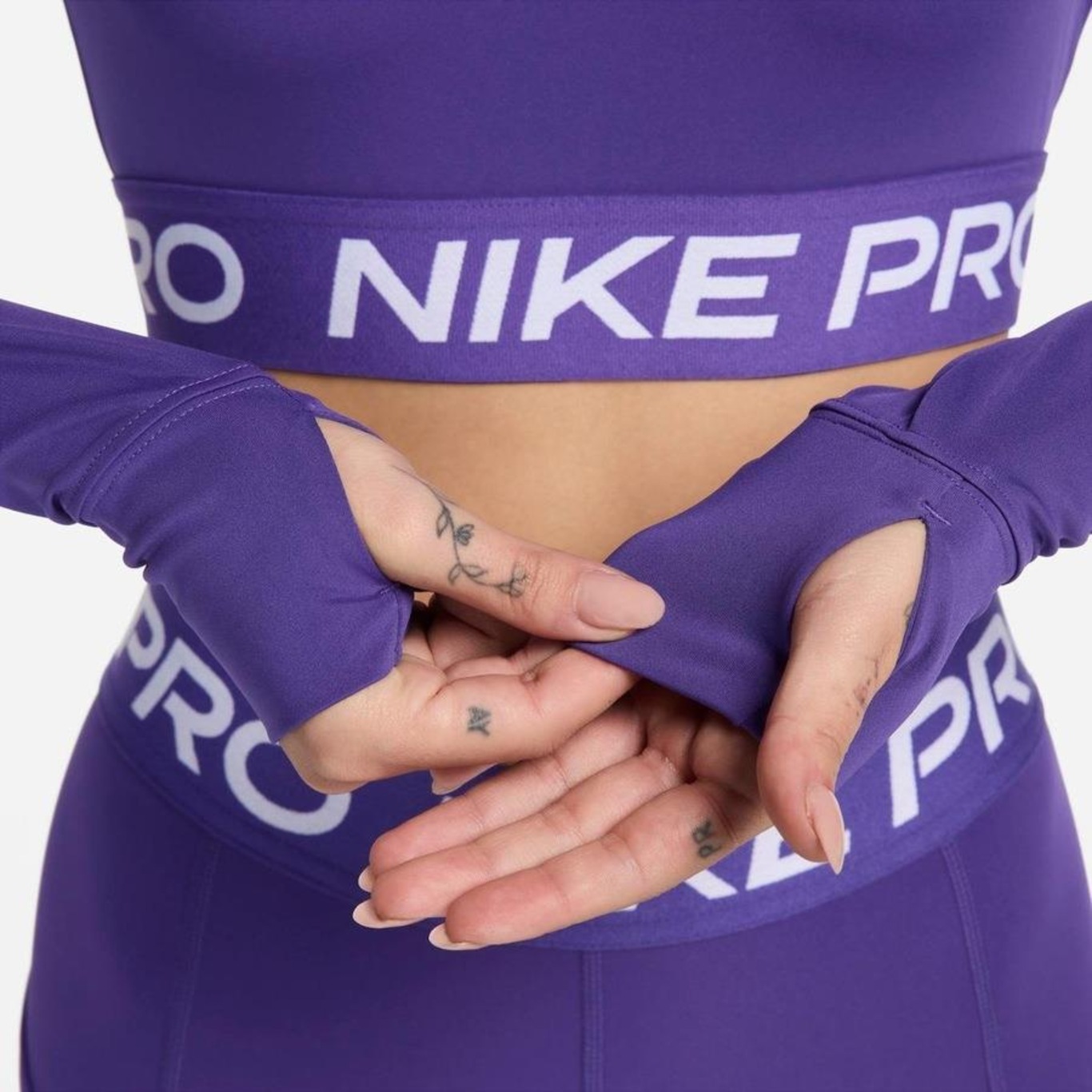 Camiseta Nike Pro 365 Cropped - Feminina - Foto 5