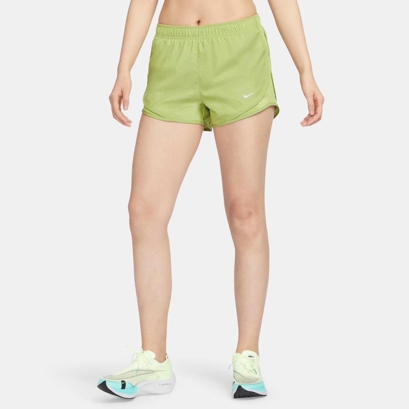 Short Nike Tempo - Feminino - Foto 1