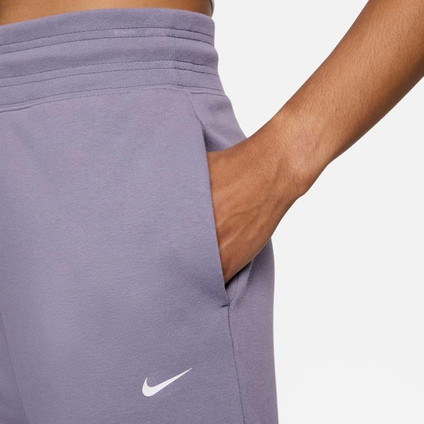 Calça Nike Dri-Fit One - Feminina - Foto 4