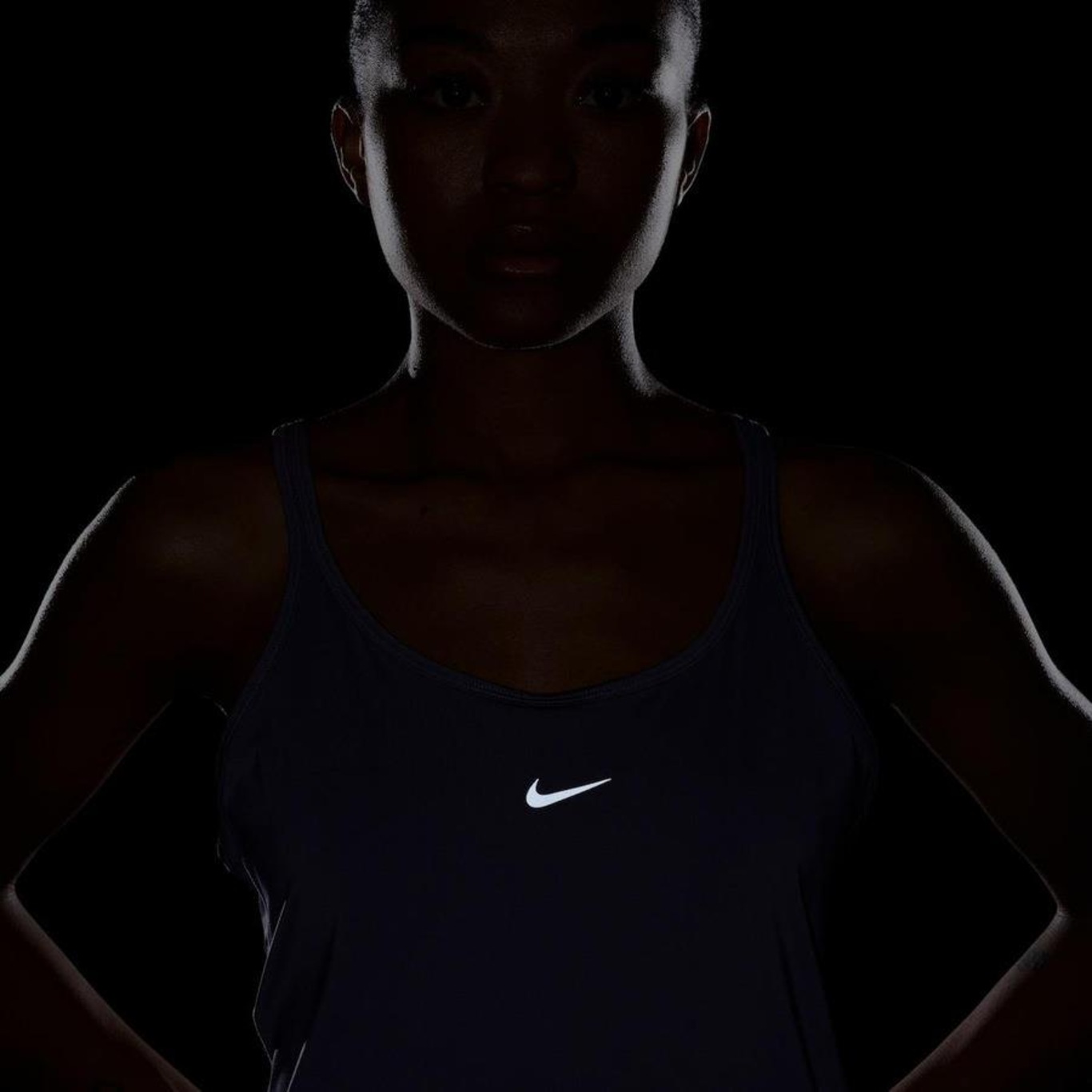 Camiseta Regata Nike Dri-Fit One - Feminina - Foto 6