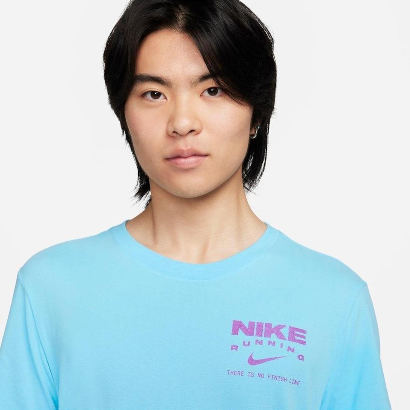 Camiseta Nike Running Track Club - Masculina - Foto 3