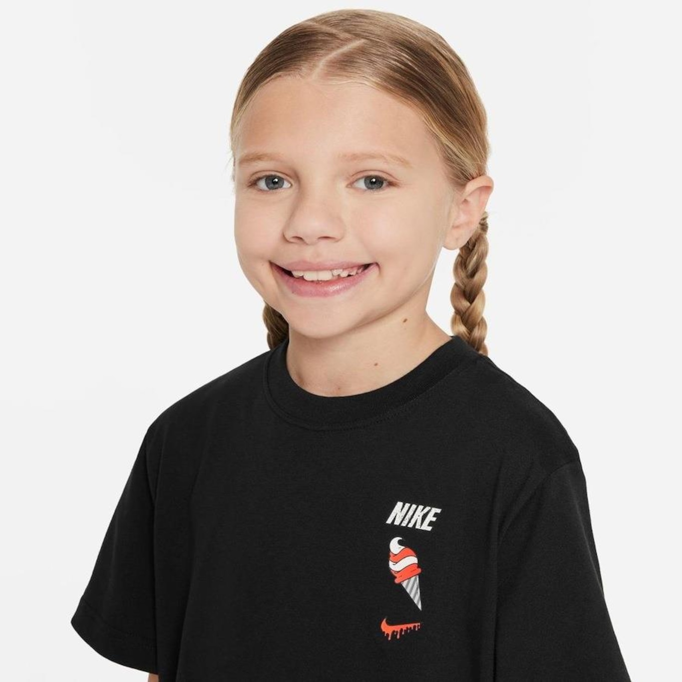 Camiseta Nike Sportswear - Infantil - Foto 3