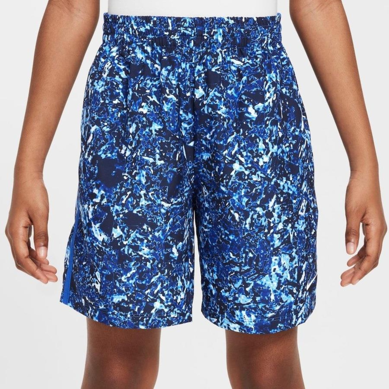 Shorts Nike Dri-Fit Multi - Infantil - Foto 3