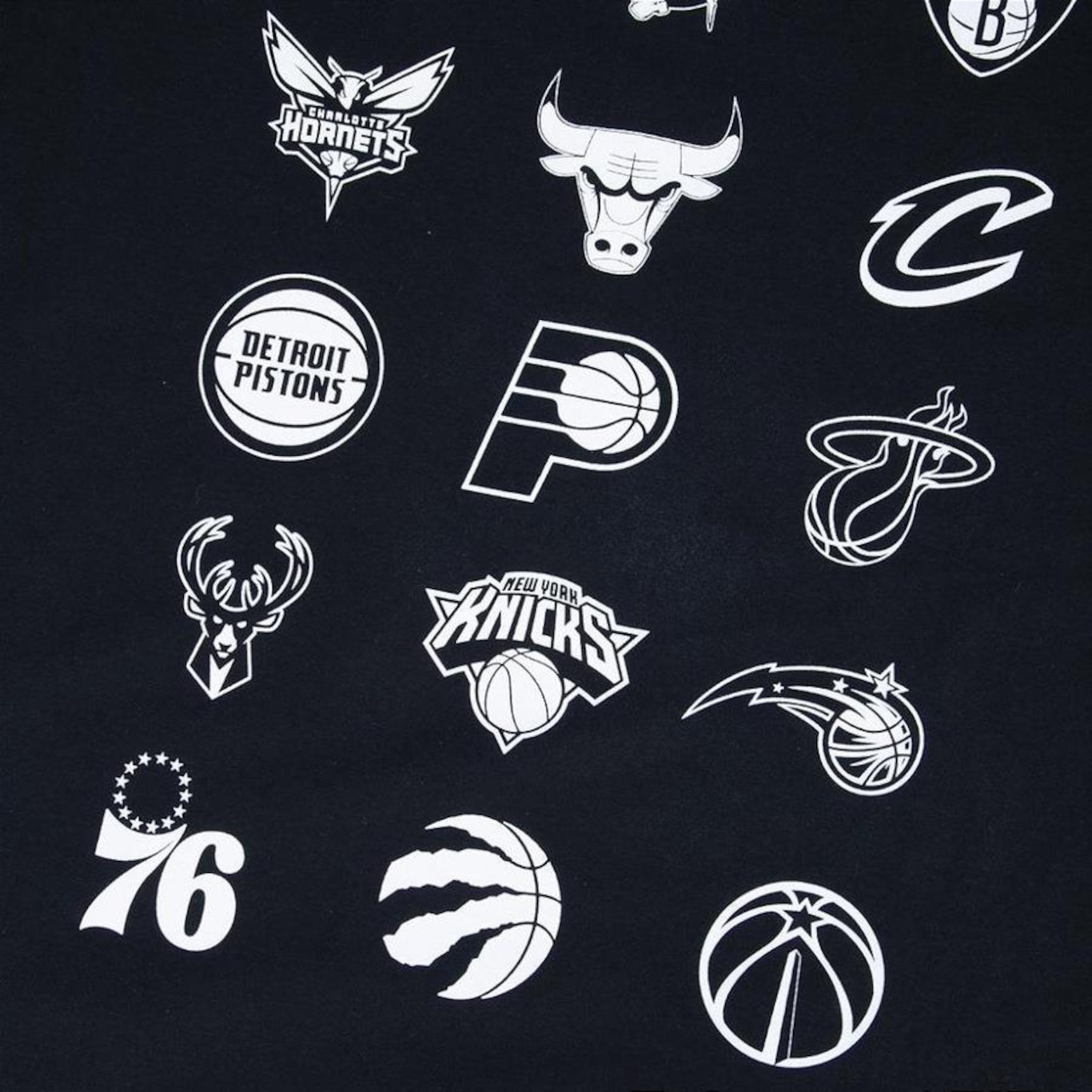 Camiseta New Era Core Nba Eastern Conferenc Team Logos - Masculina - Foto 6