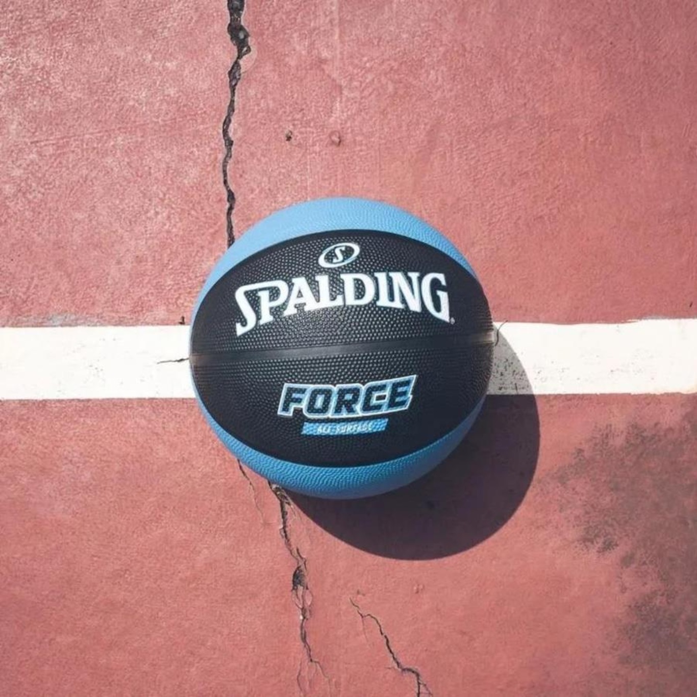 Bola de Basquete Spalding Force - Foto 5