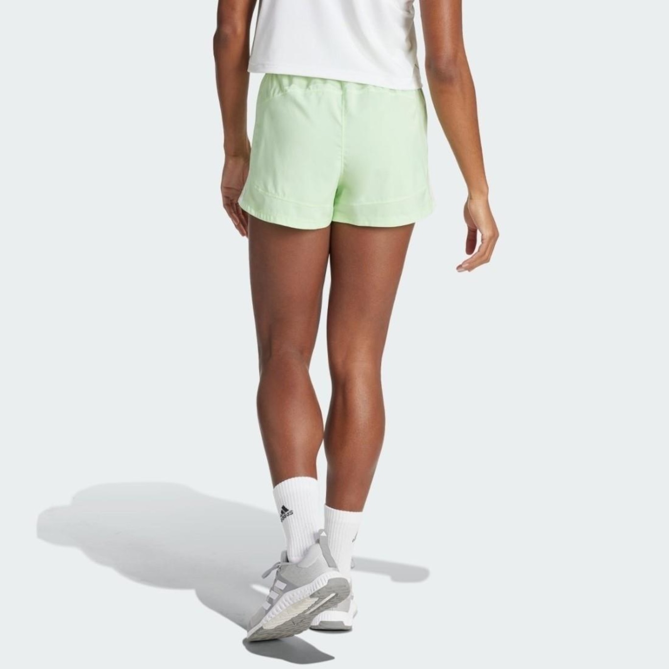 Shorts adidas Racer 3 Listras - Feminino - Foto 2