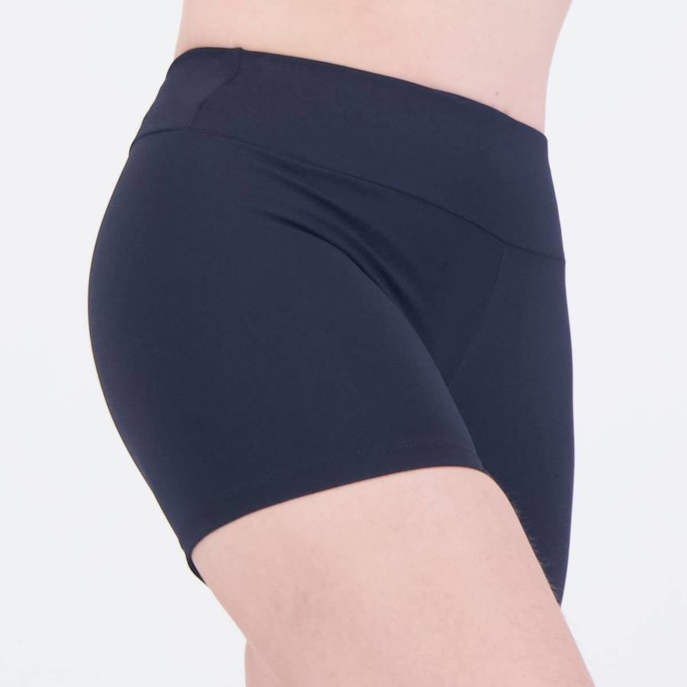 Shorts Selene Treino - Feminino - Foto 2