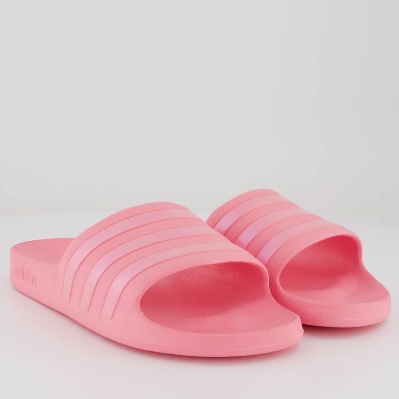 Chinelo adidas Adilette Aqua - Slide - Feminino - Foto 3