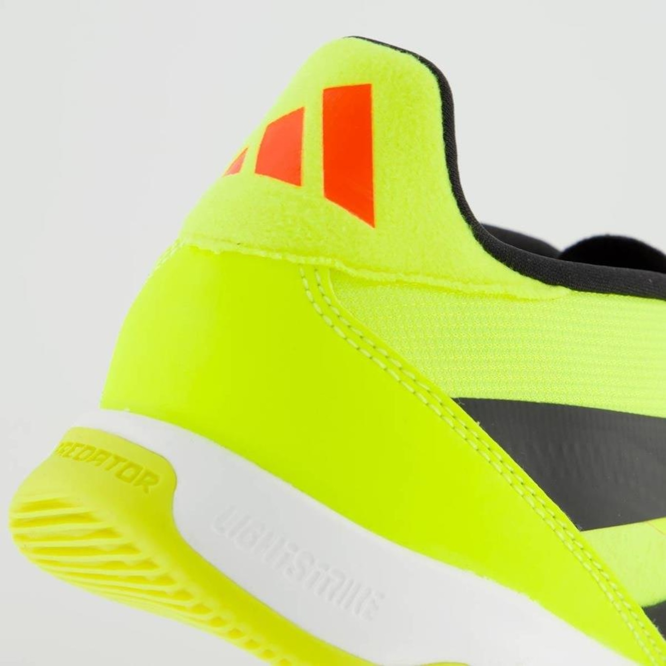 Chuteira Futsal adidas Predator League 24 Academy Low In - Adulto - Foto 6