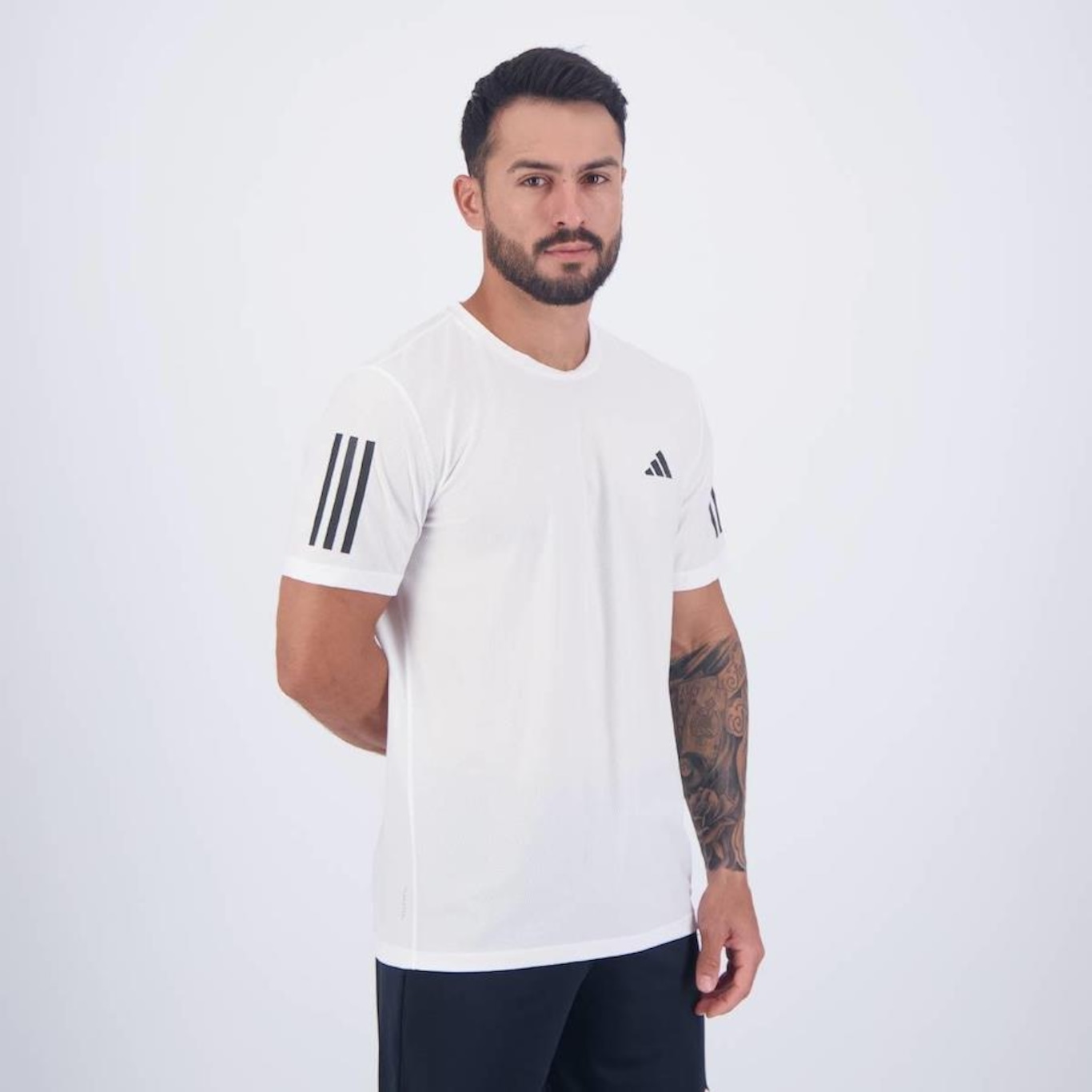 Camiseta adidas Own The Run - Masculina - Foto 2