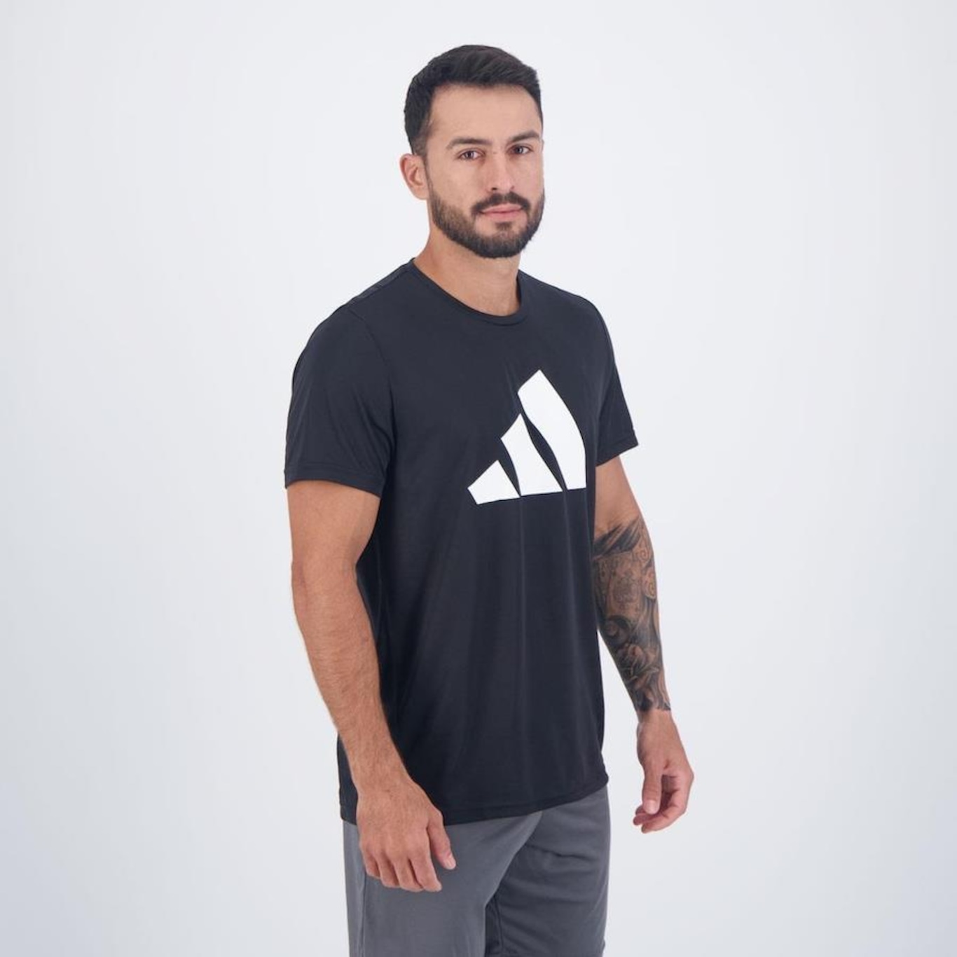 Camiseta adidas Run It - Masculina - Foto 2