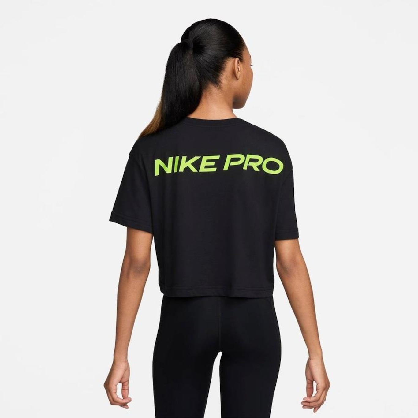 Camiseta Nike Pro Croped - Feminina - Foto 2