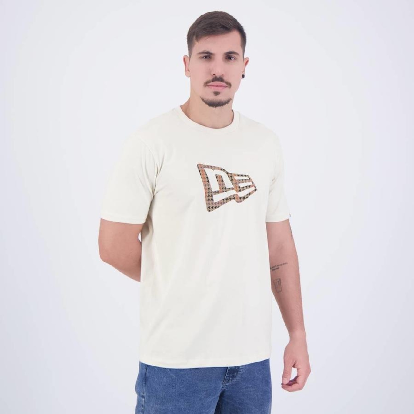 Camiseta New Era Manufacturing Branded Off - Masculina - Foto 2