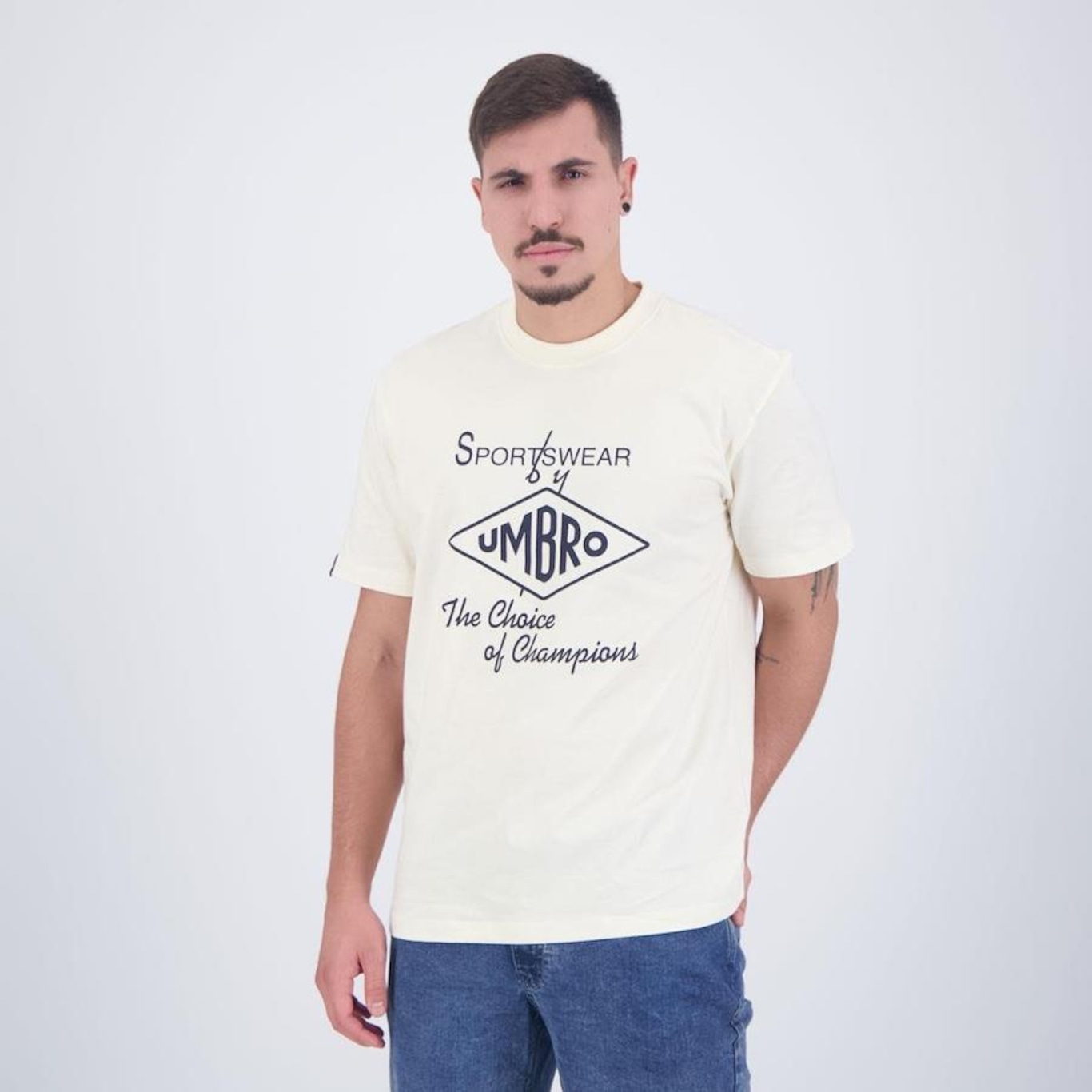 Camiseta Umbro Choice Of Champions Tee Off - Masculina - Foto 3