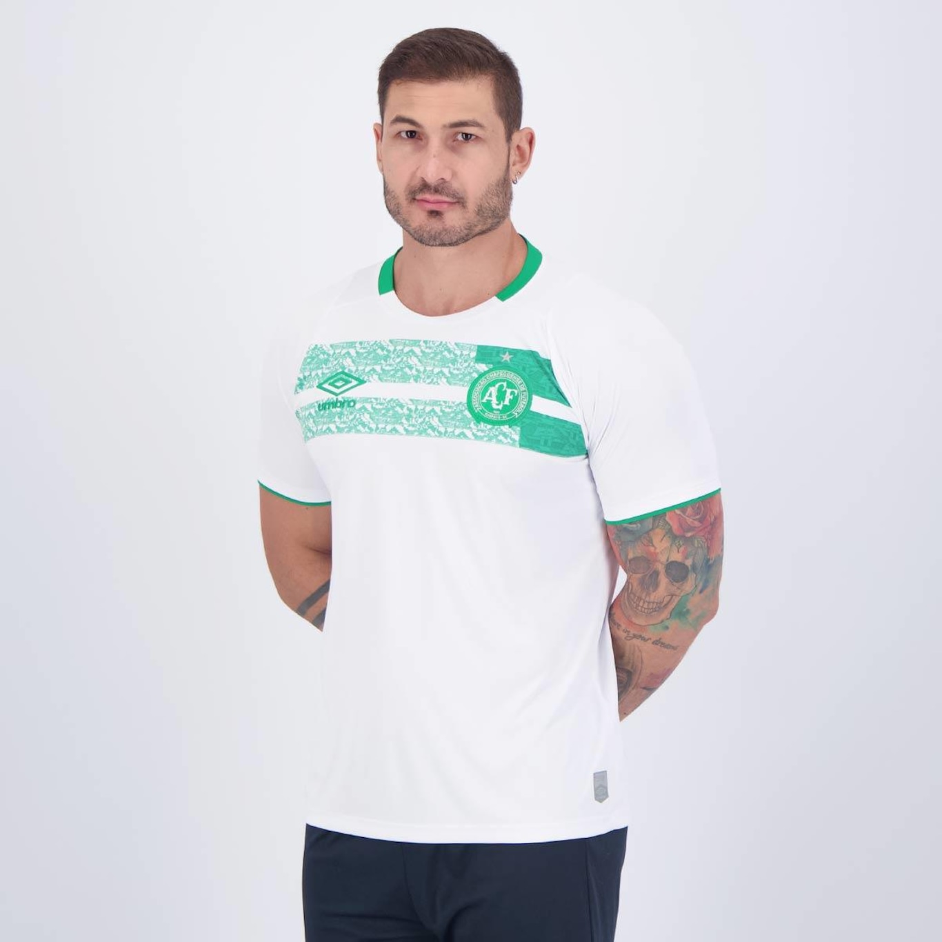 Camisa do Chapecoense 2 2024 Umbro - Masculina - Foto 3