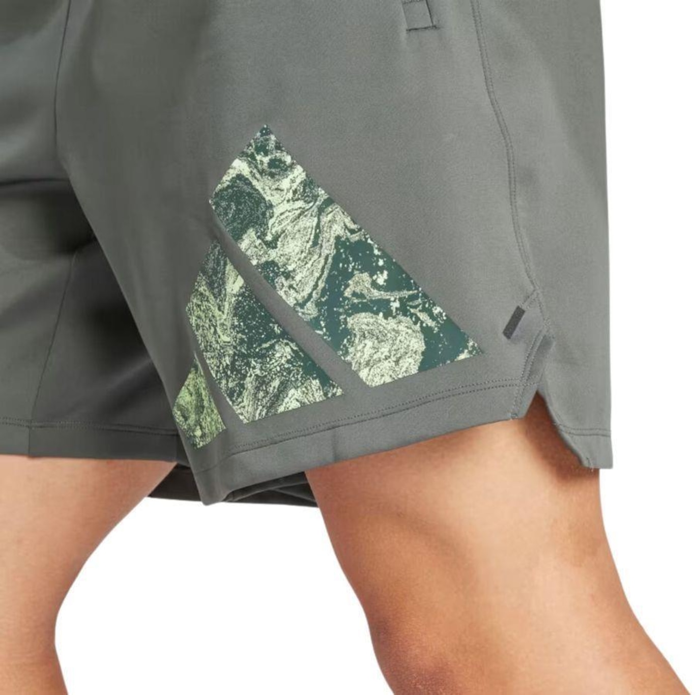 Shorts adidas Treino Logo 5P - Masculino - Foto 3