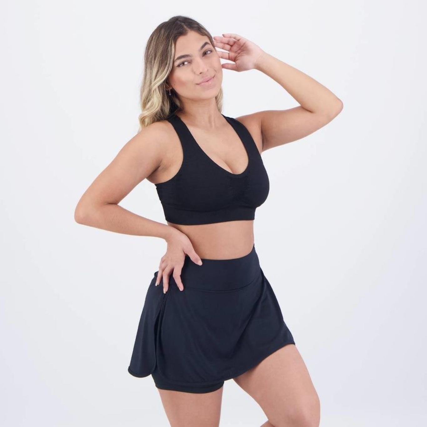 Conjunto selene Top Fitness com Bojo sem Costura + Shorts Saia - Feminino - Foto 3