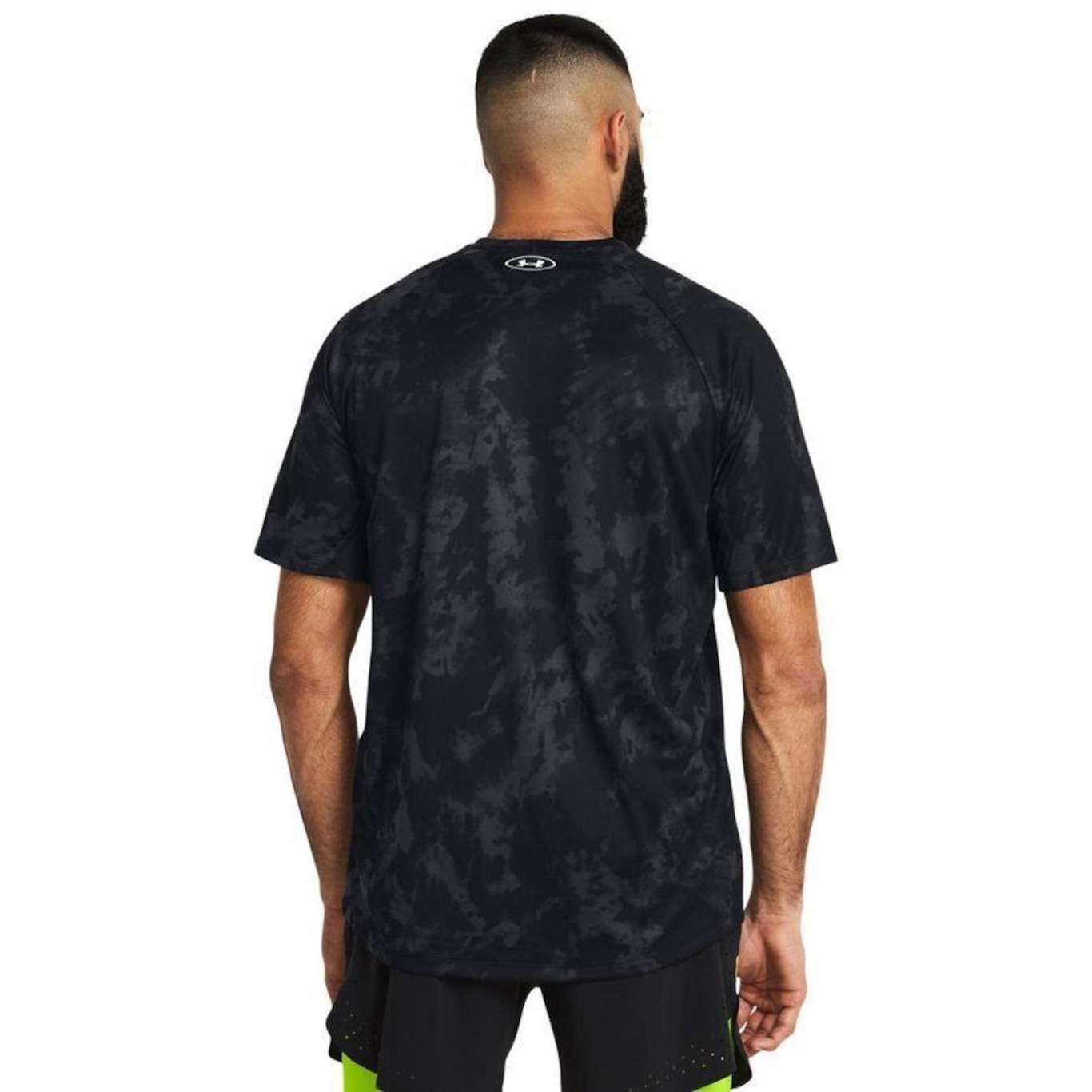 Camiseta de Treino Under Armour Tech abc Camo - Masculina - Foto 2