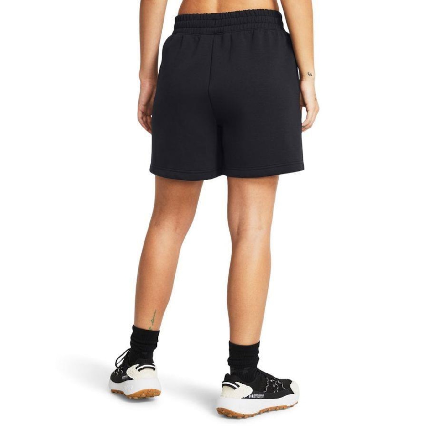 Shorts de Treino Under Armour Unstoppable - Feminino - Foto 2