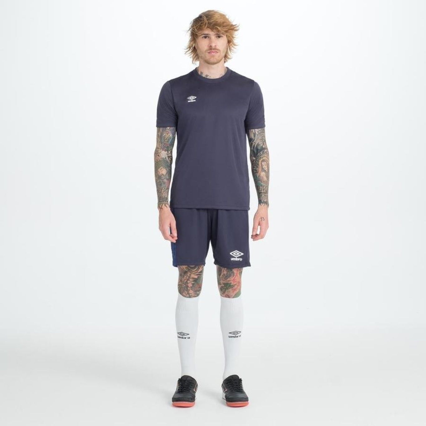 Camisa Umbro Essential - Masculina - Foto 6