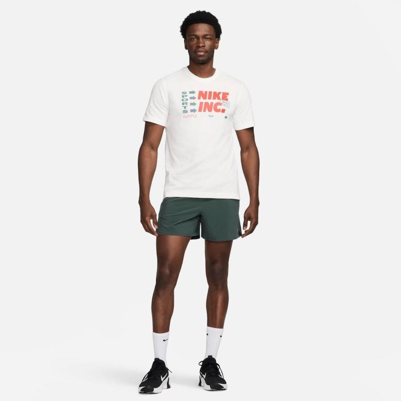 Camiseta Nike Dri-Fit 3Mo - Masculina - Foto 4