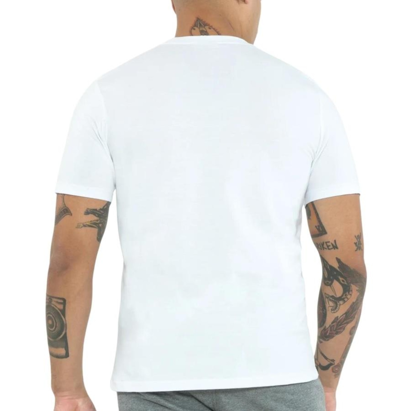 Camiseta Umbro Essential Algodão - Masculina - Foto 3