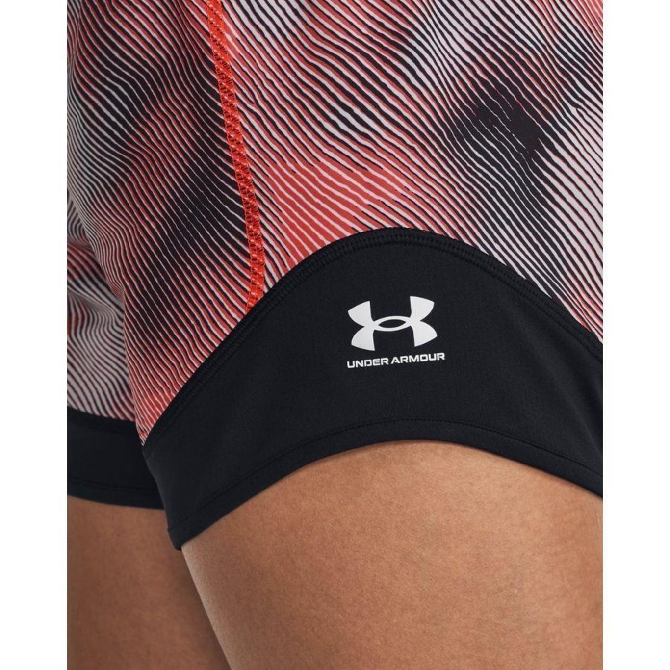 Shorts de Treino Under Armour Challenger Pro - Feminino - Foto 3