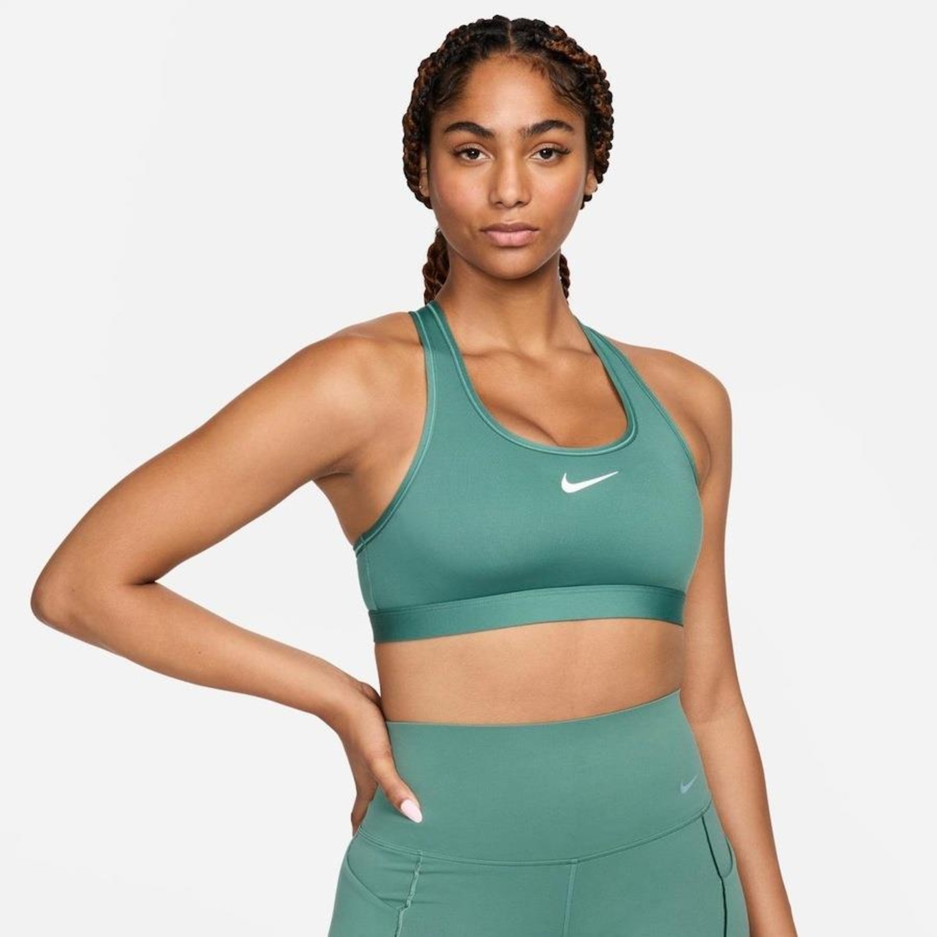 Top Fitness Nike Swoosh - Feminino - Foto 2