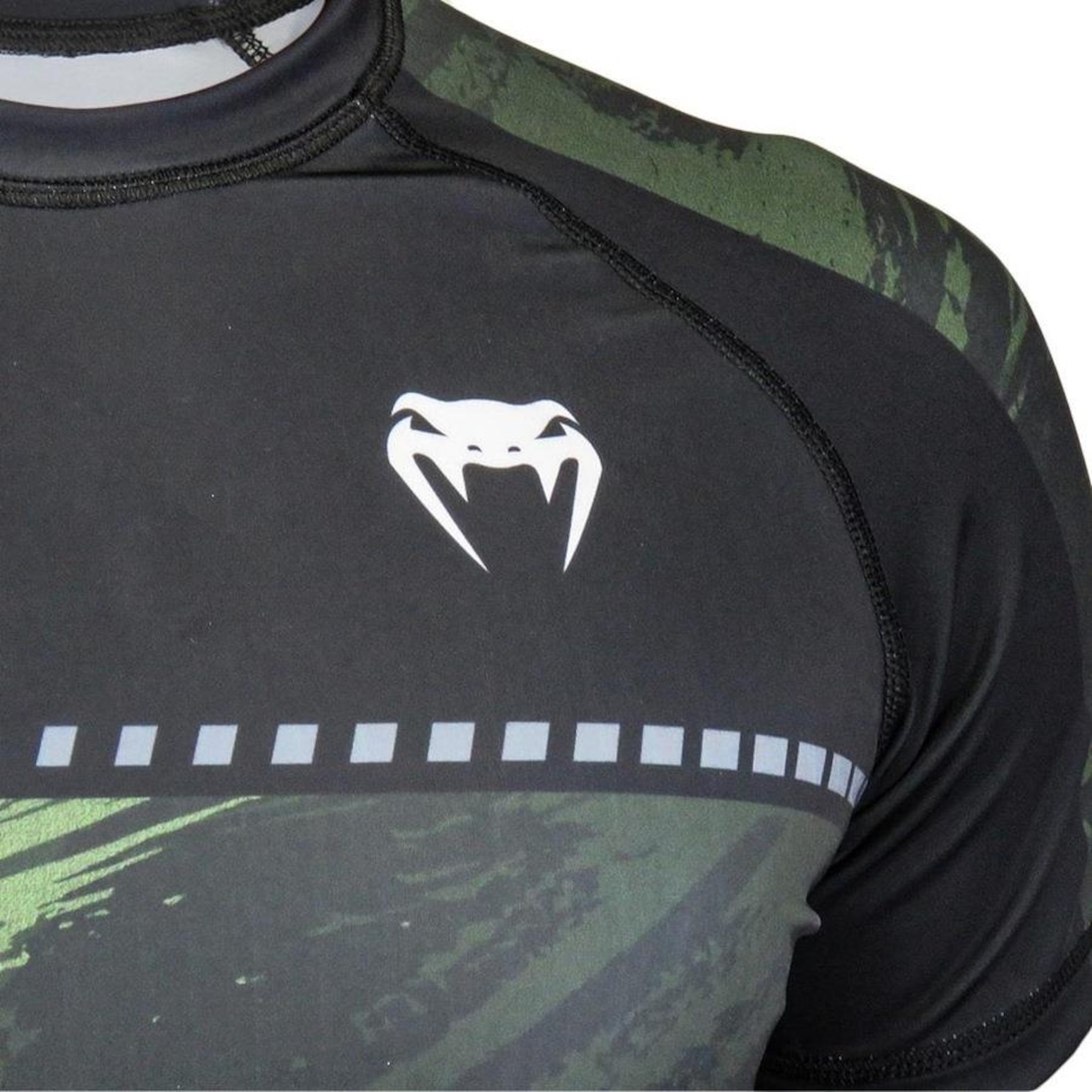 Rashguard Venum Camo Vulkan Performance Moss - Foto 5