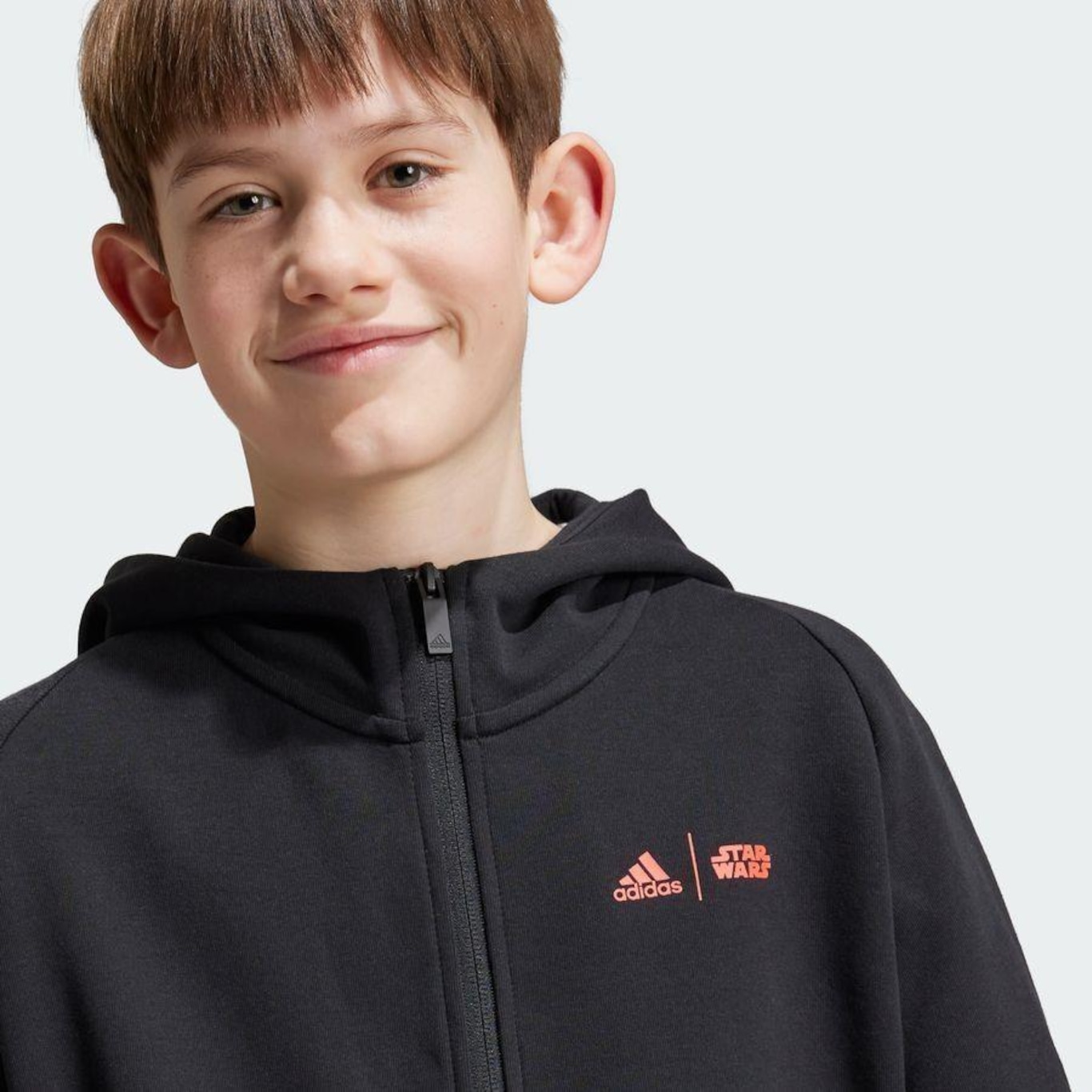 Jaqueta de Moletom com Capuz adidas Ziper Star Wars Z.N.E. Infantil em Promocao Centauro