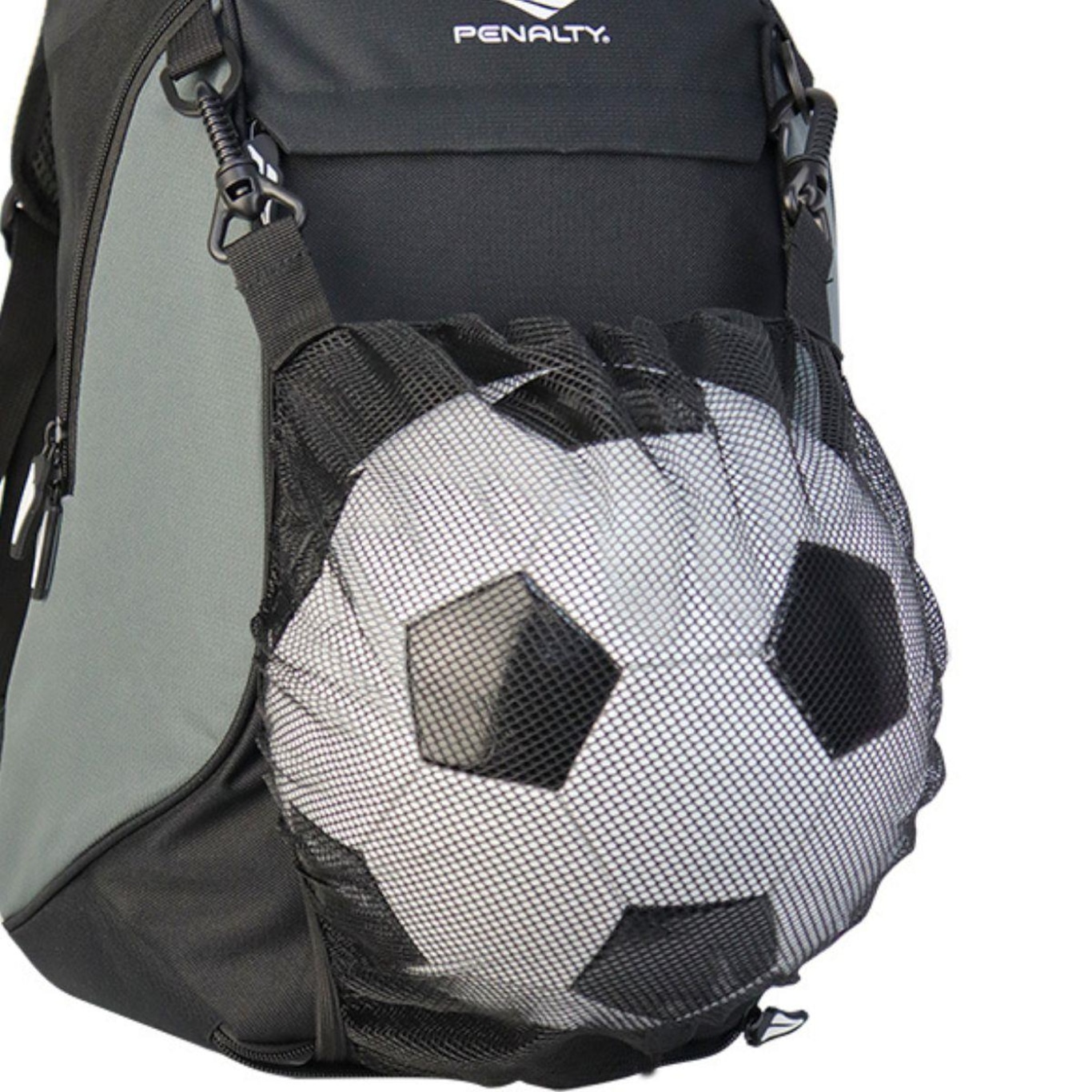 Mochila Penalty Porta Bola Esportiva - 20 Litros - Foto 6