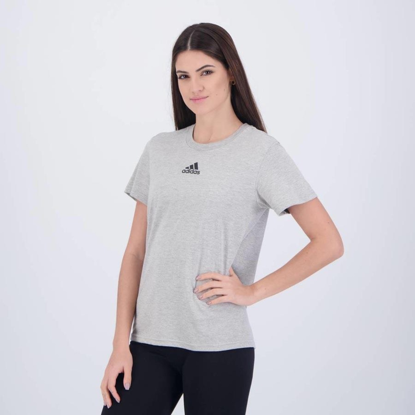 Camiseta adidas Small Logo - Feminina - Foto 3