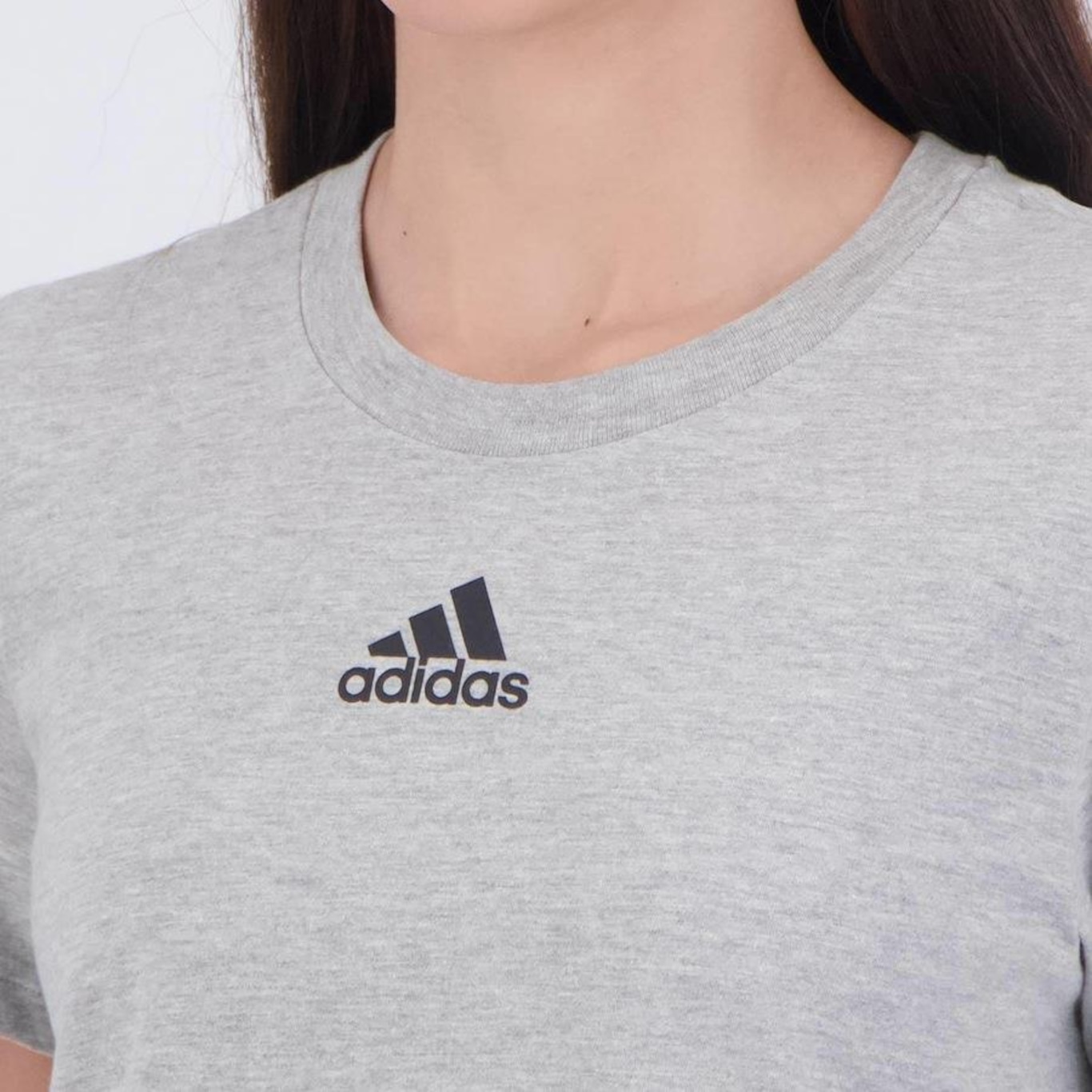 Camiseta adidas Small Logo - Feminina - Foto 5