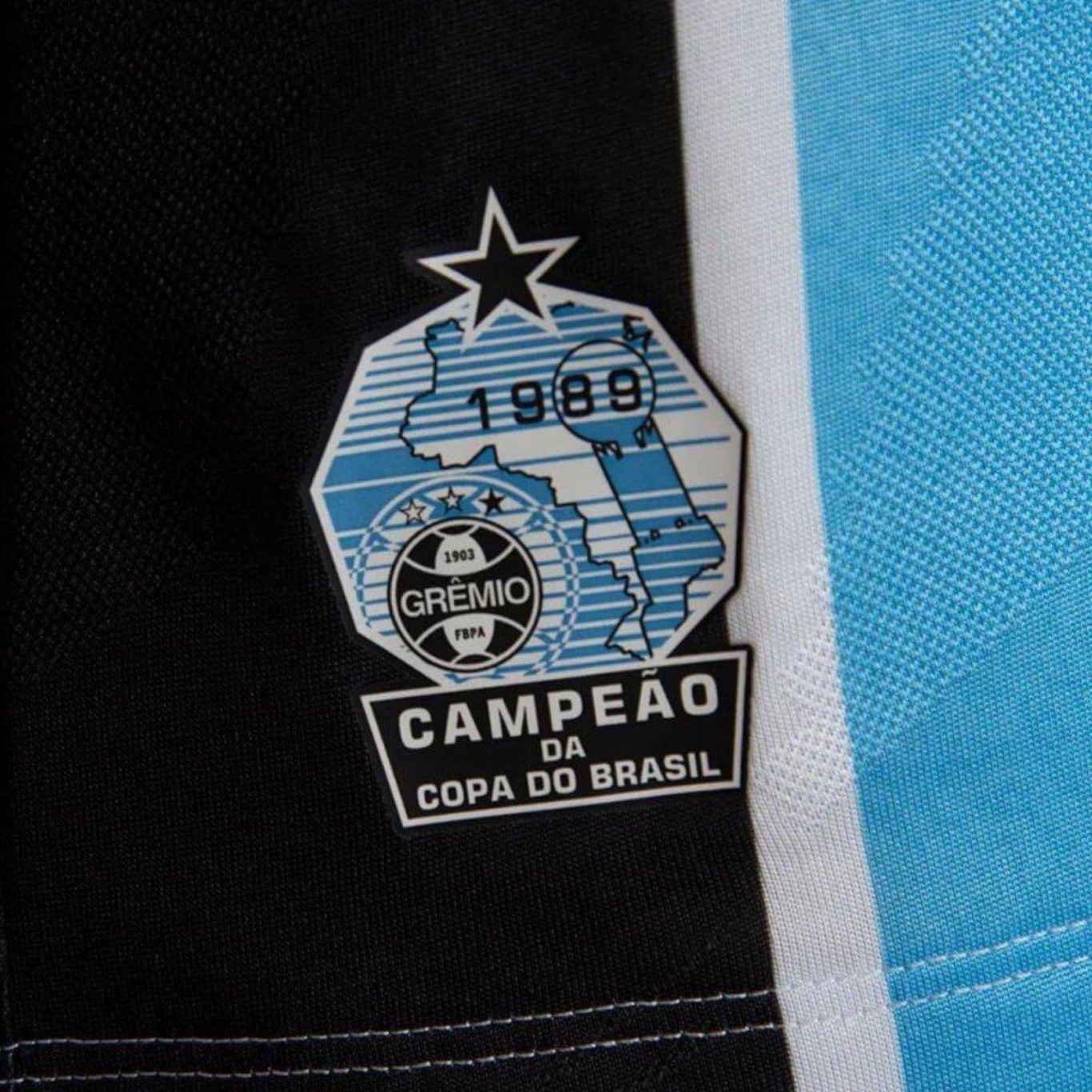 Camisa do Grêmio I 2024 Umbro Oficial Torcedor - Masculina - Foto 5