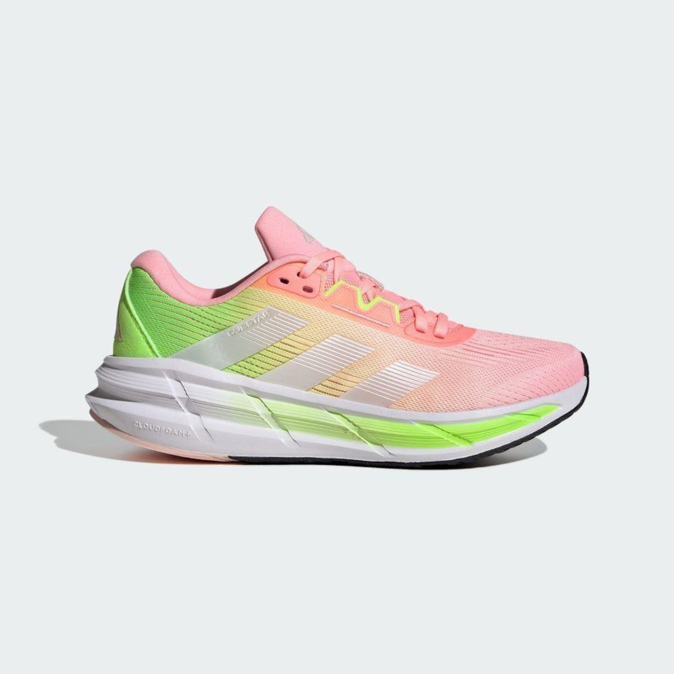 Tênis adidas Questar 3 - Feminino - Foto 2