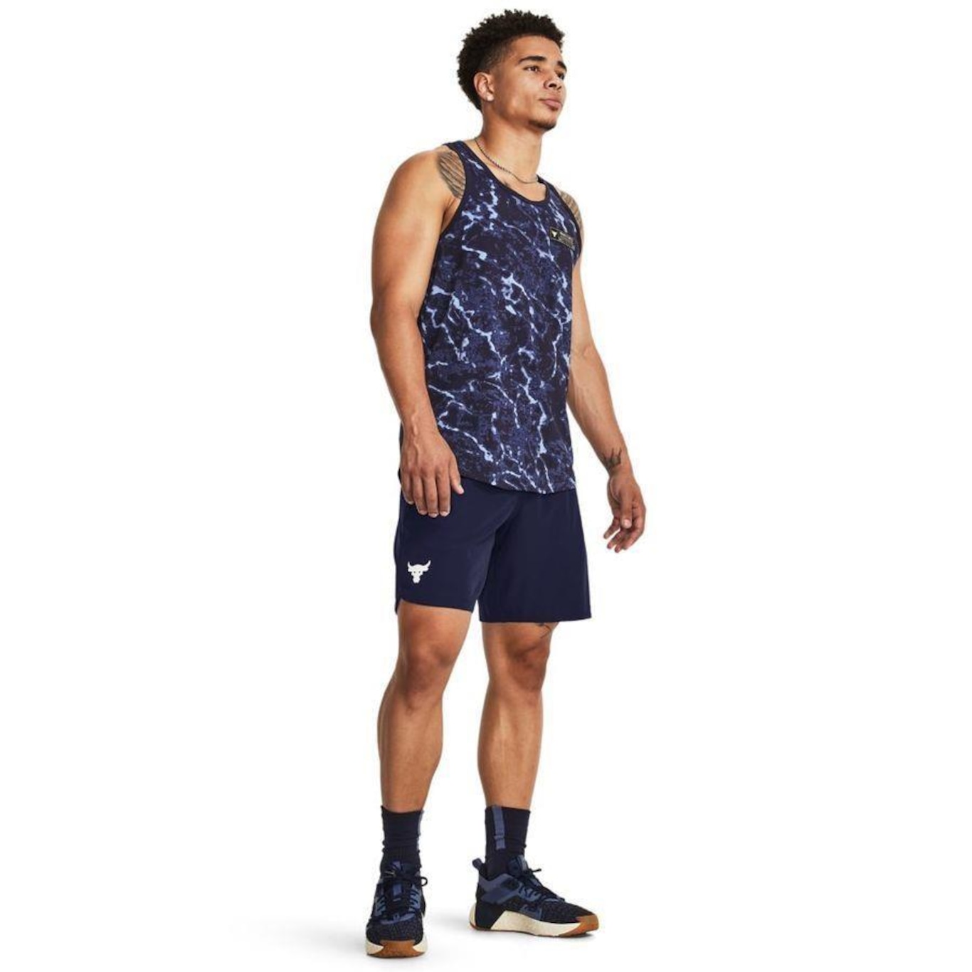 Camiseta Regata de Treino Under Armour Project Rock Isochill - Masculina - Foto 4