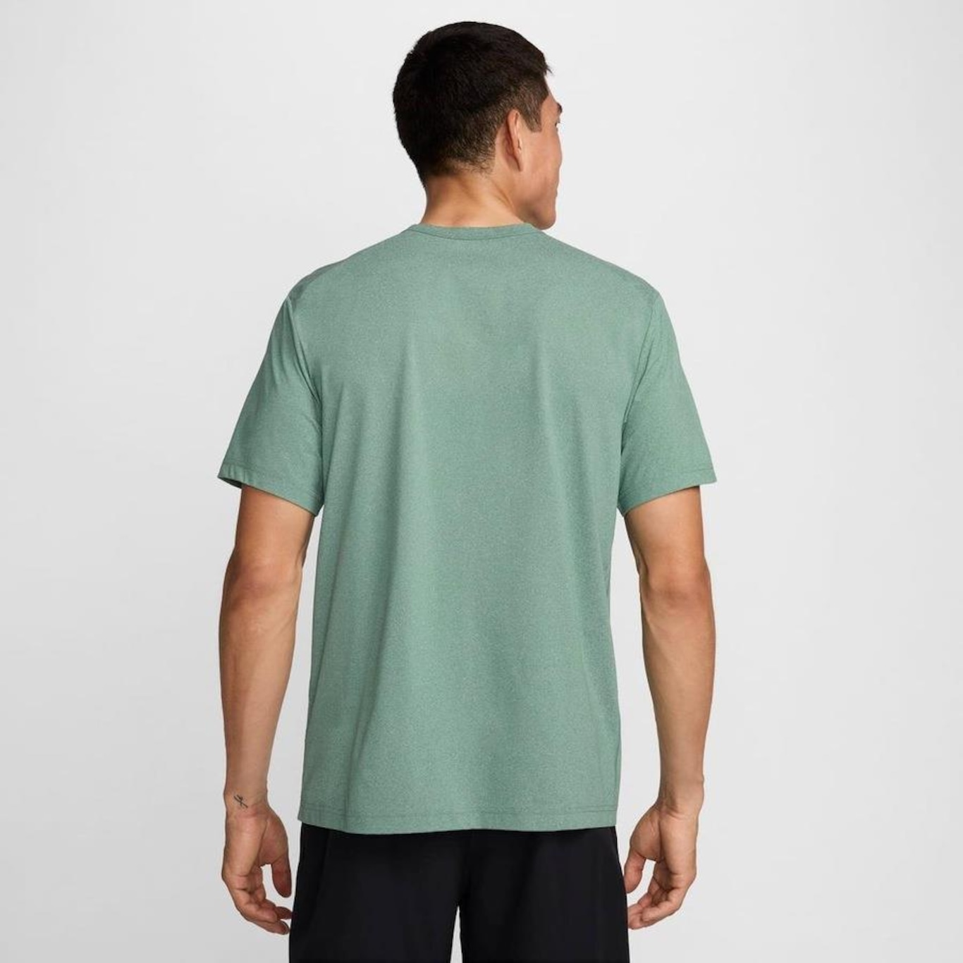 Camiseta Nike Hyverse Dri-Fit - Masculina - Foto 3