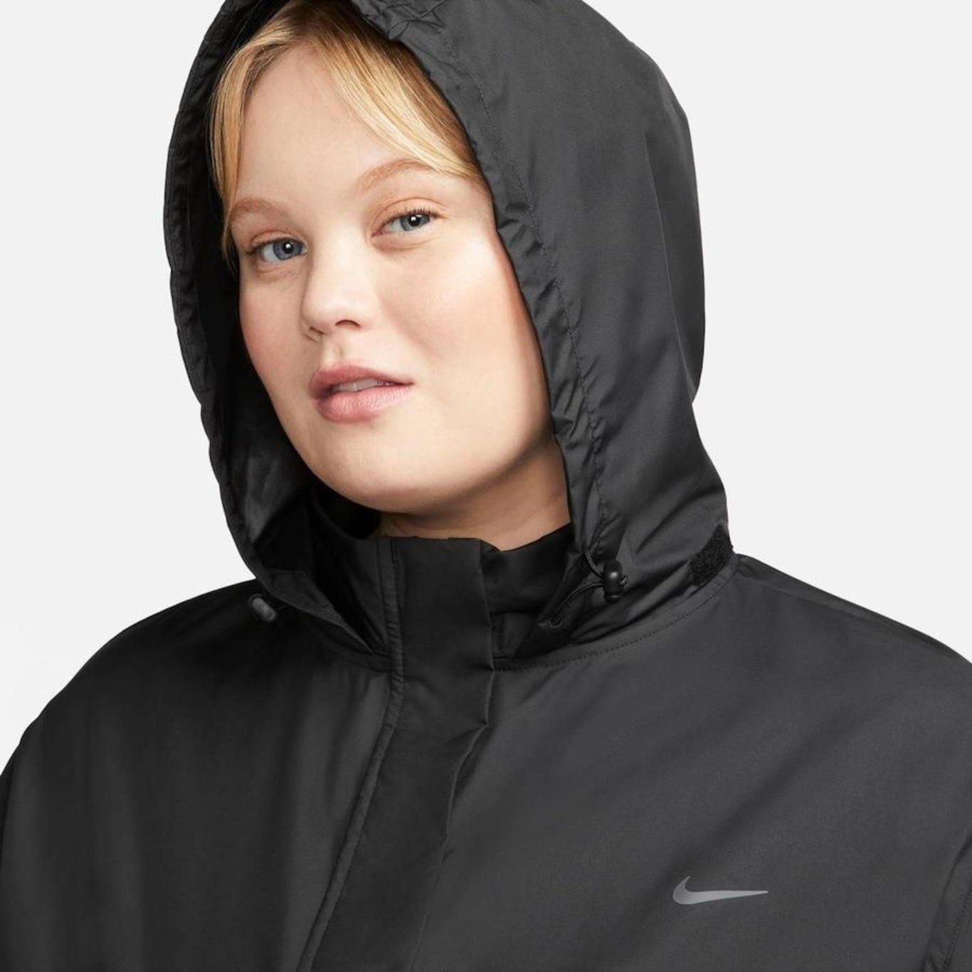 Jaqueta Plus Size Nike Fast Repel - Feminina - Foto 3