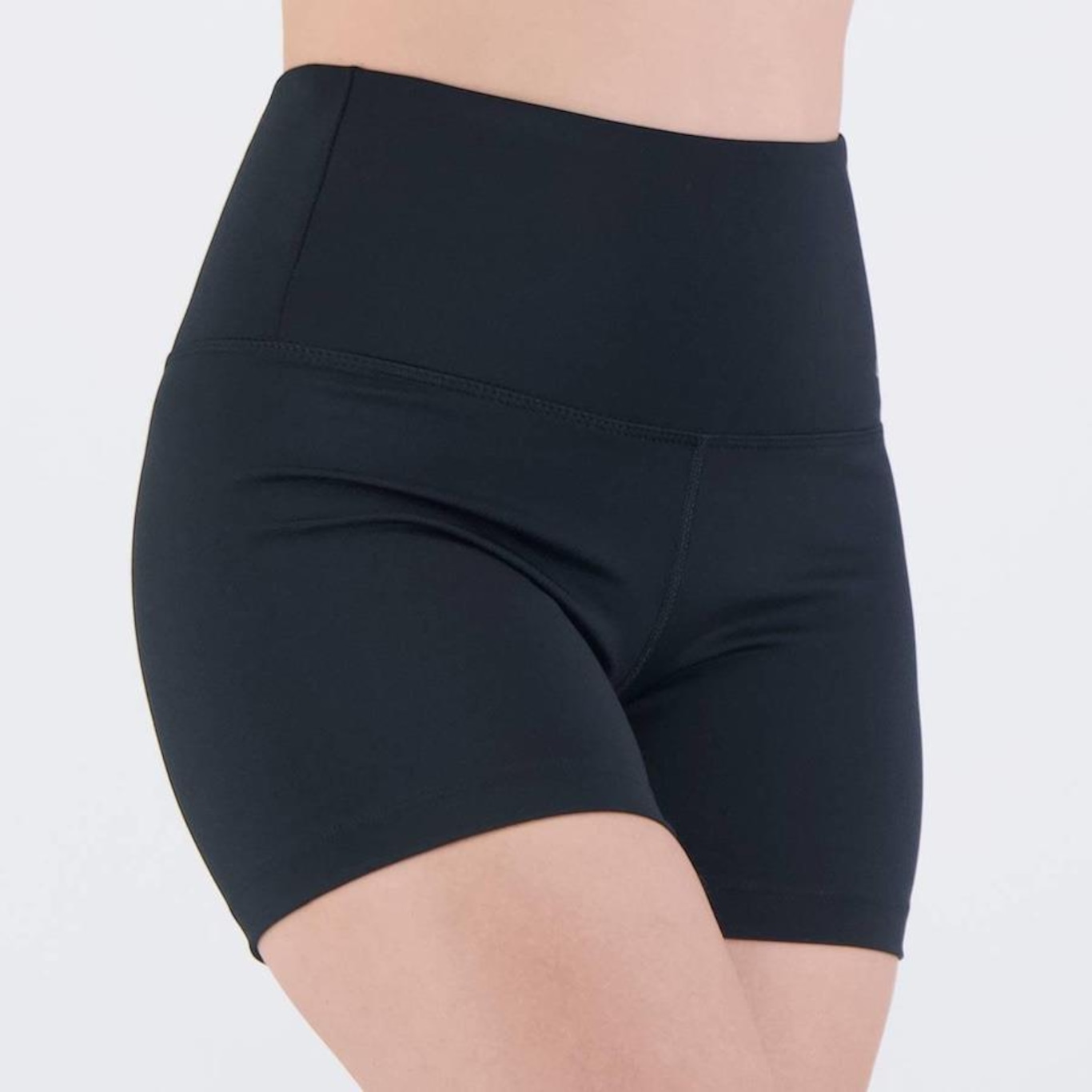 Shorts Olympikus Essential - Feminino - Foto 2